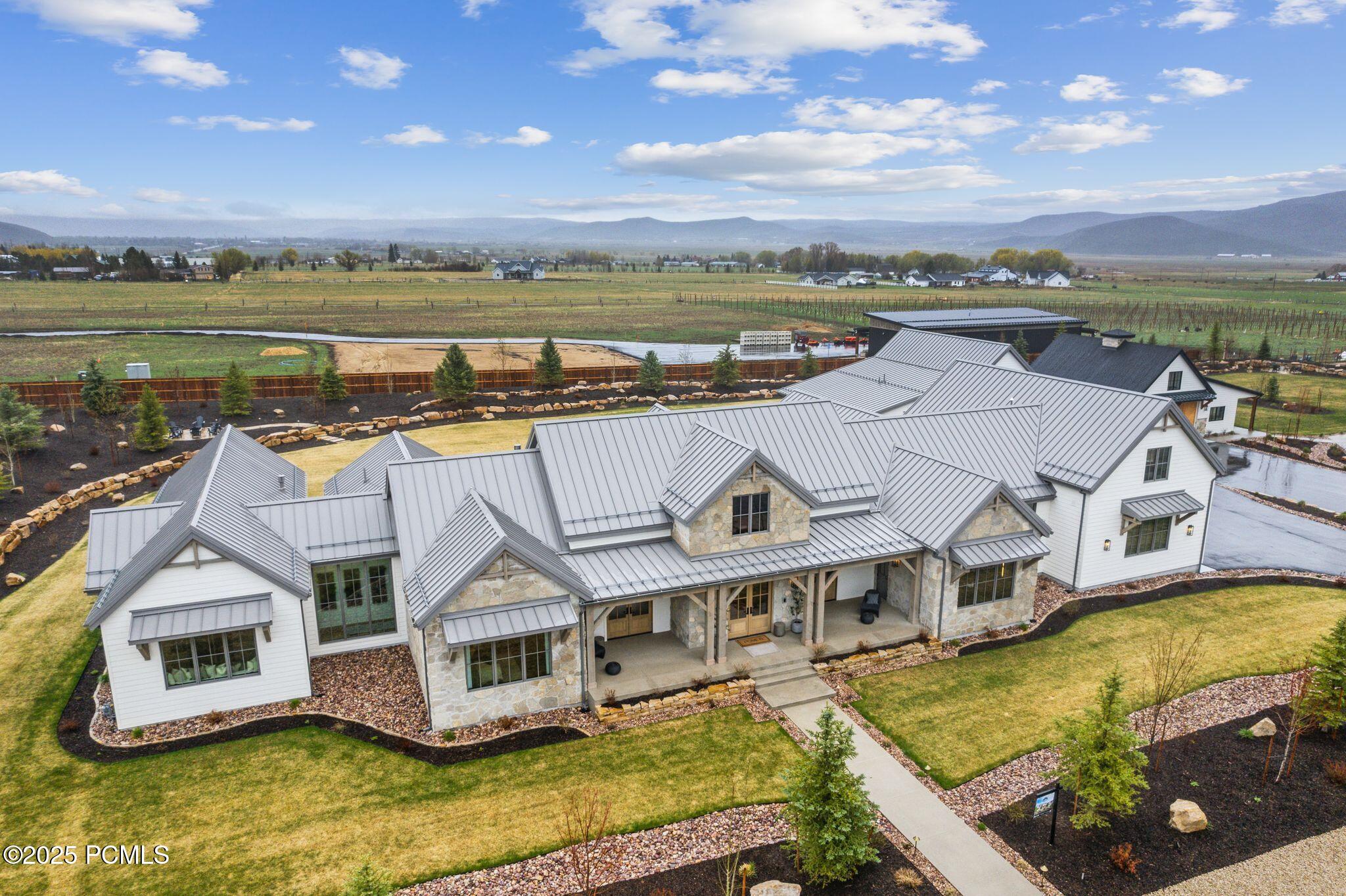 205 W Lazy Acres Lane, Kamas, Utah image 2