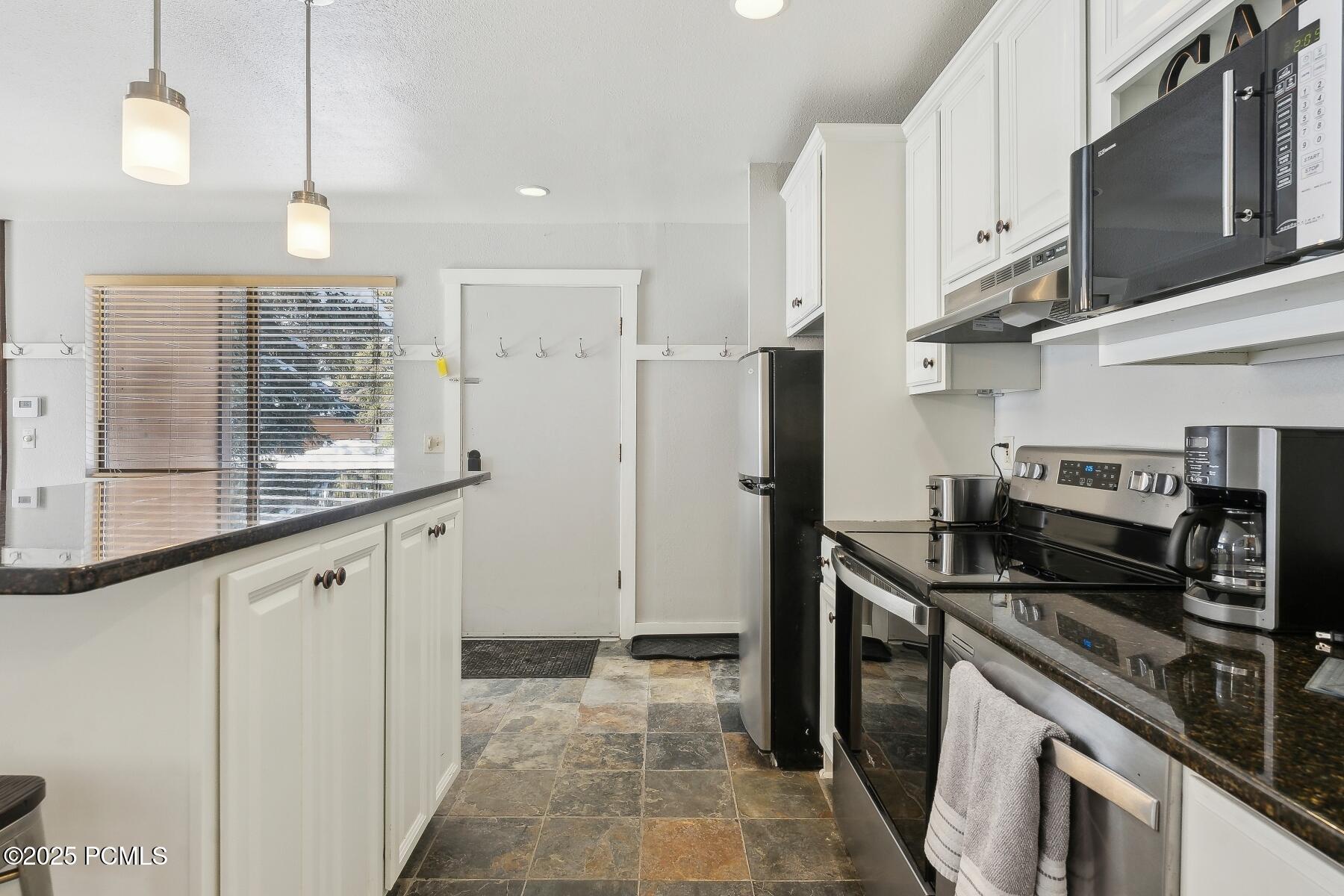 2025 Canyons Resort Drive #B2, Park City, Utah image 11