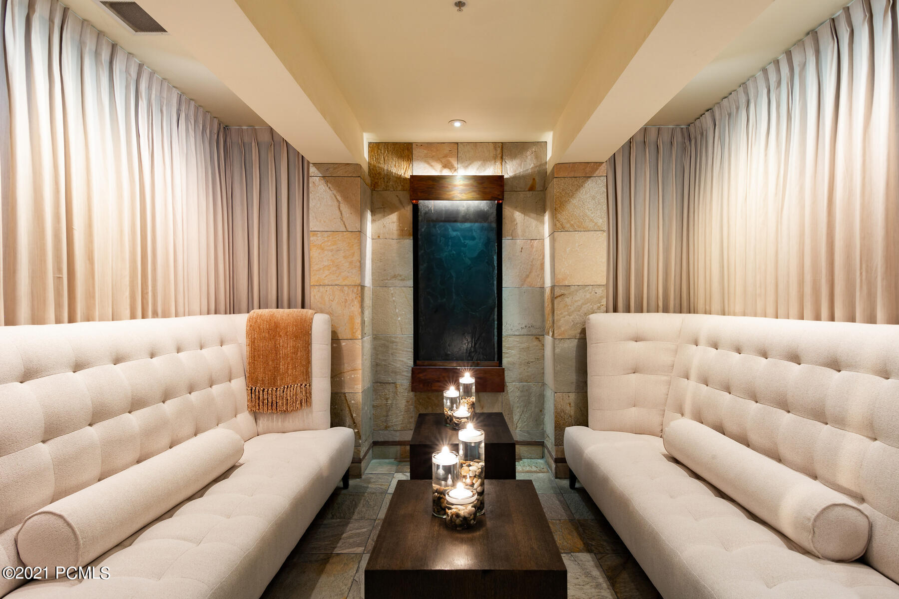 Park City, Utah 84098, United States, 5 Bedrooms Bedrooms, ,7 BathroomsBathrooms,Residential,Pending,70708