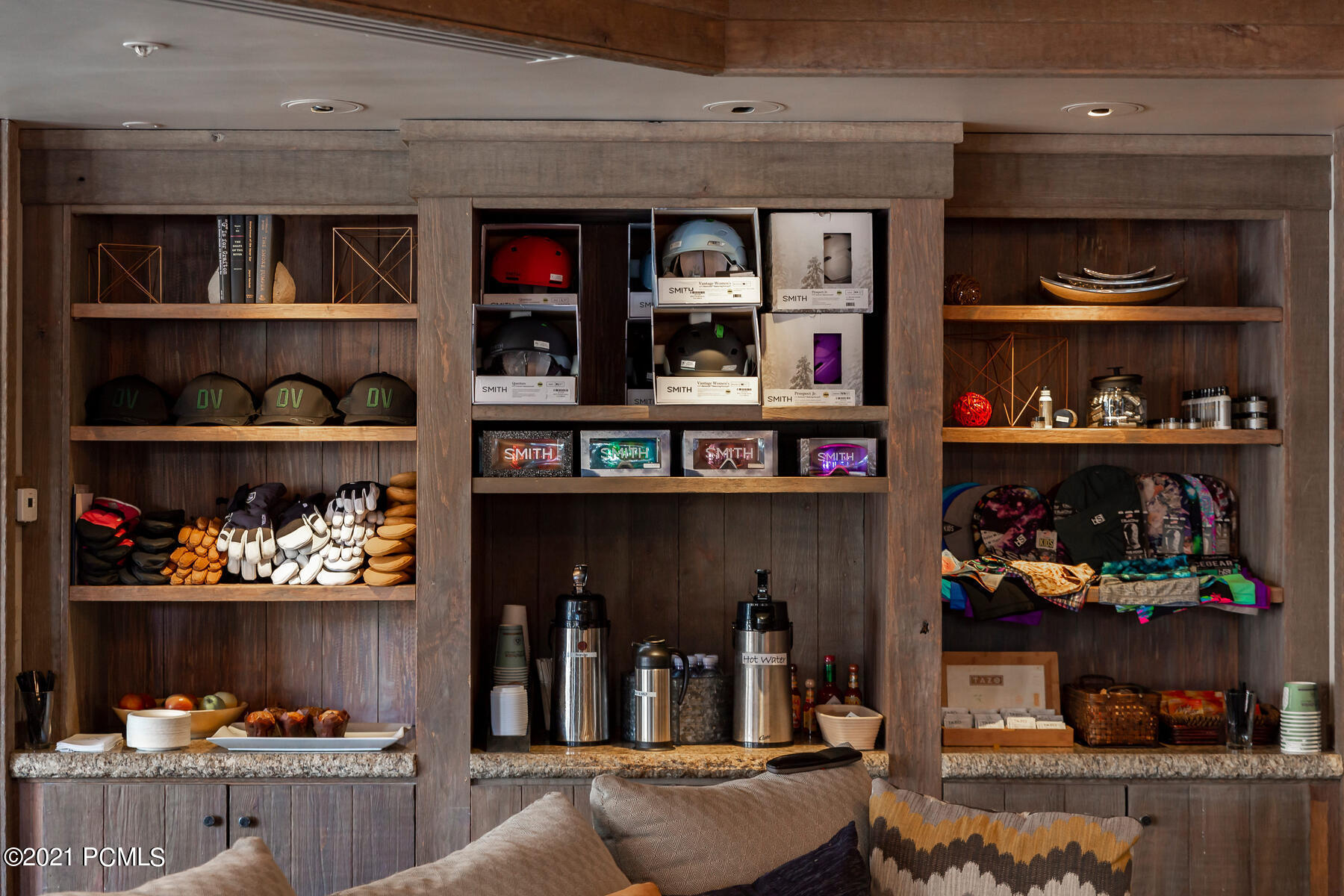 Park City, Utah 84098, United States, 5 Bedrooms Bedrooms, ,7 BathroomsBathrooms,Residential,Pending,70708