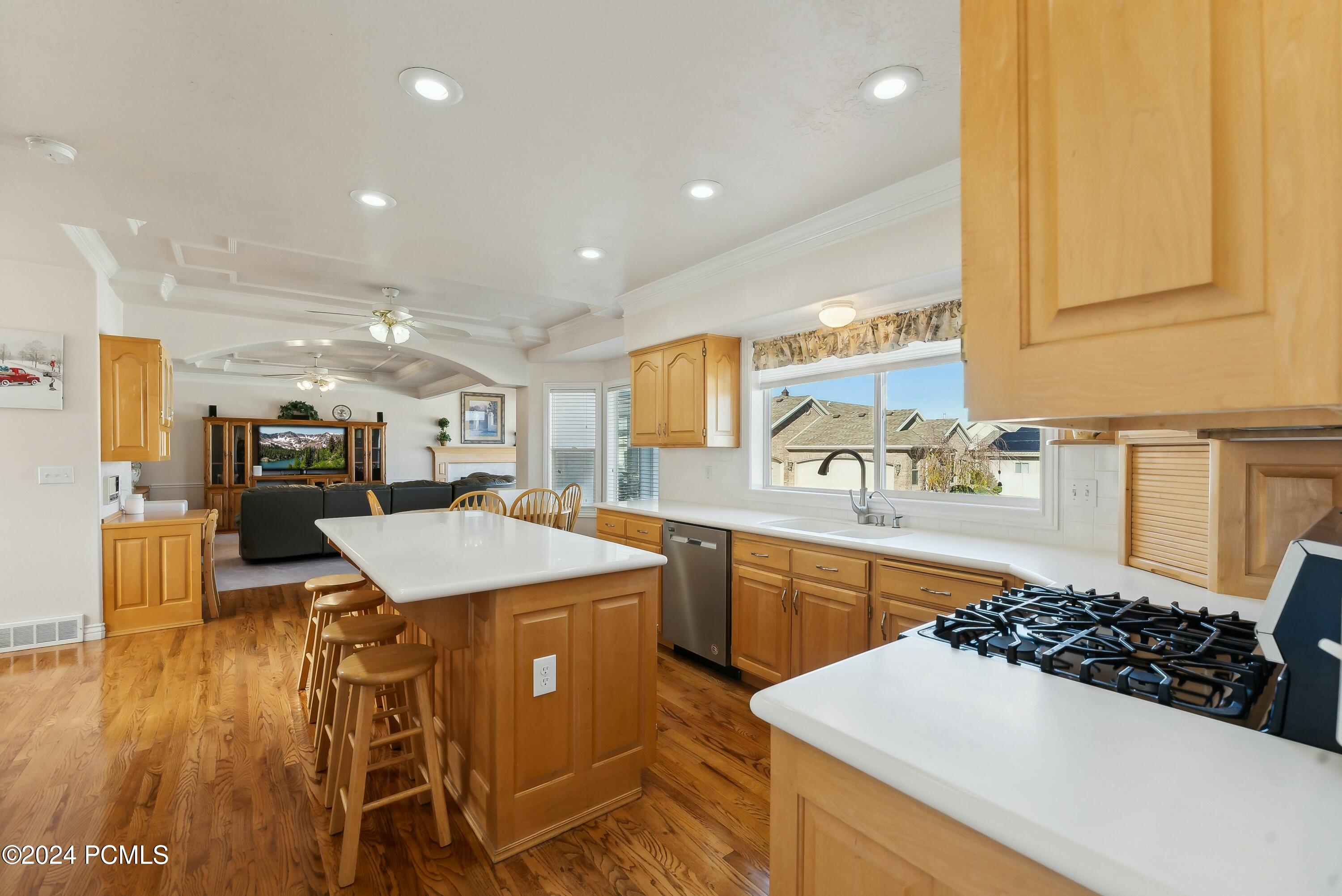 11694 Stone Crest Circle, Riverton, Utah image 8