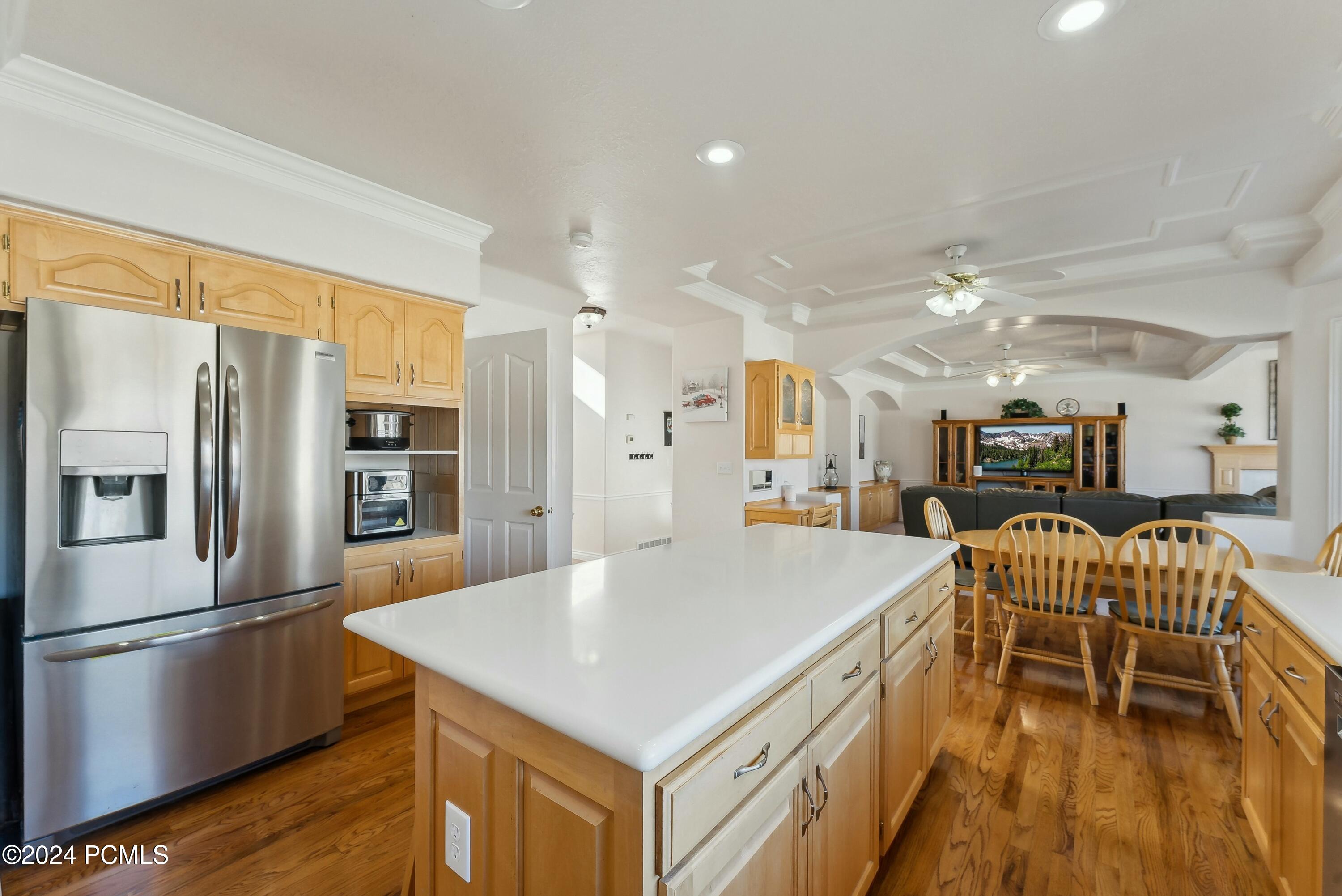 11694 Stone Crest Circle, Riverton, Utah image 7