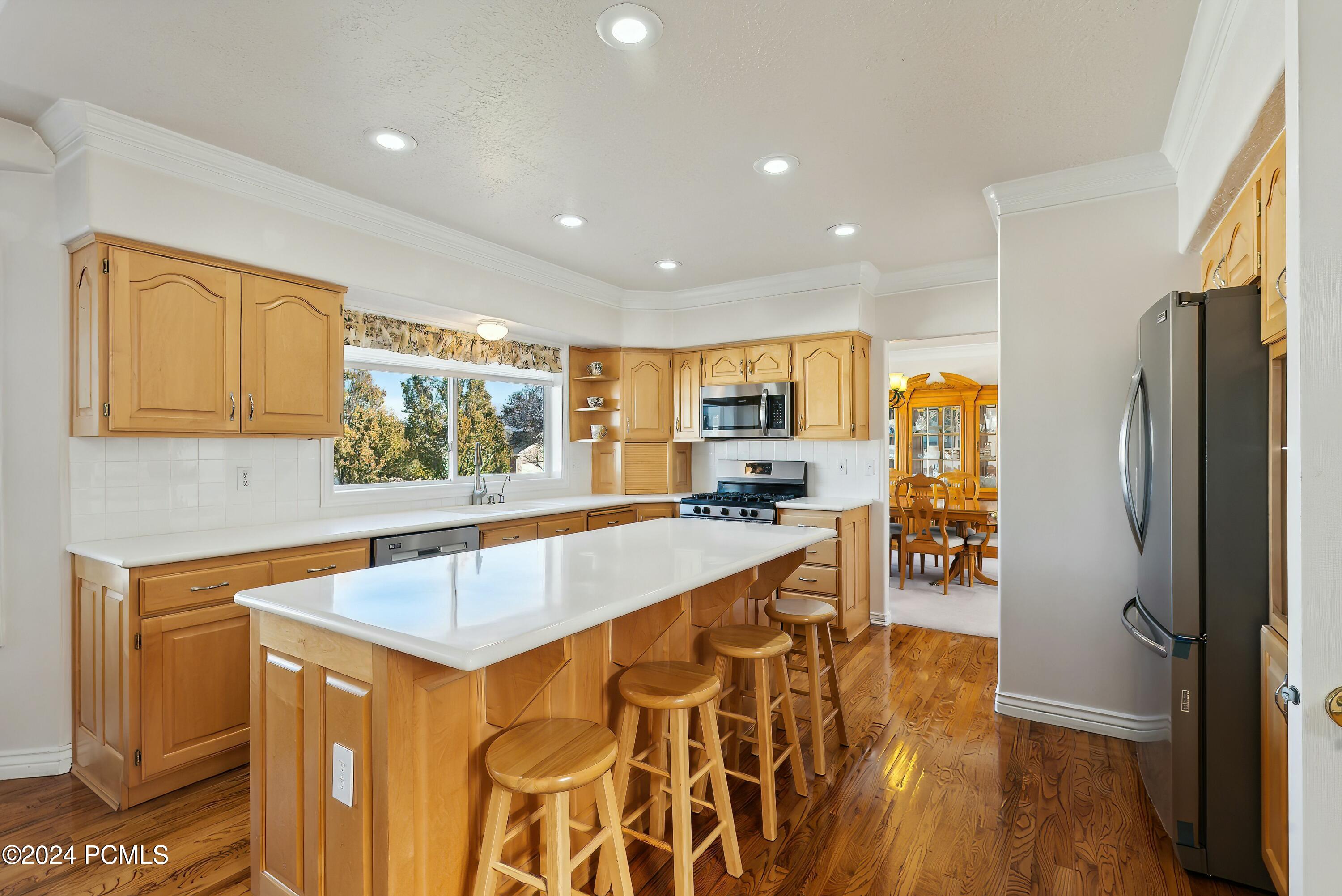 11694 Stone Crest Circle, Riverton, Utah image 4