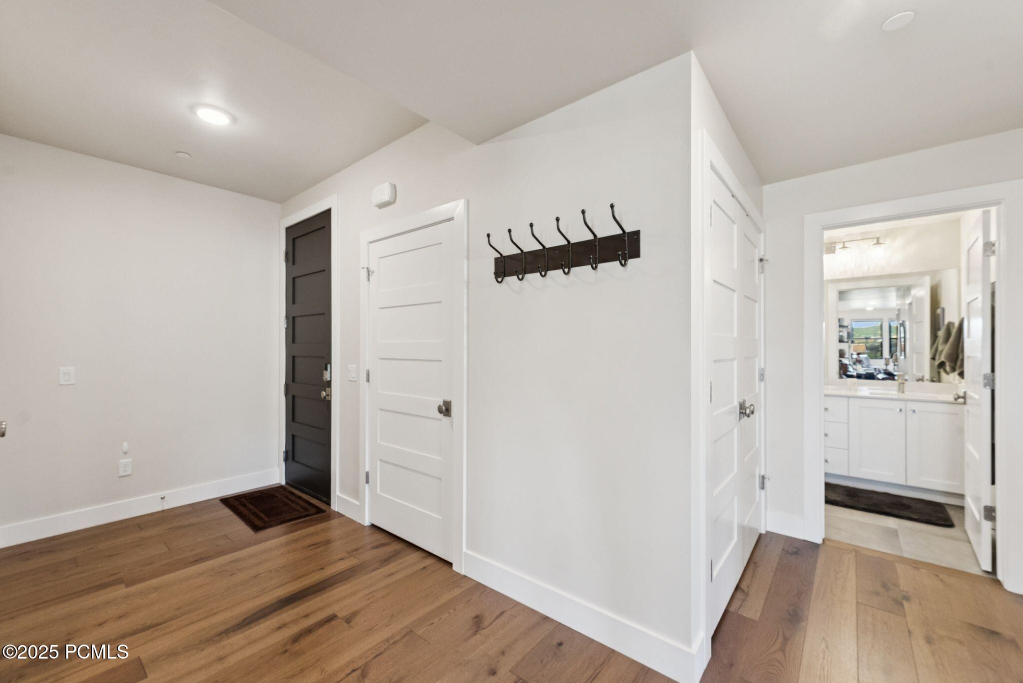 Heber City, Utah 84032, United States, 3 Bedrooms Bedrooms, ,2 BathroomsBathrooms,Residential,Active,229602