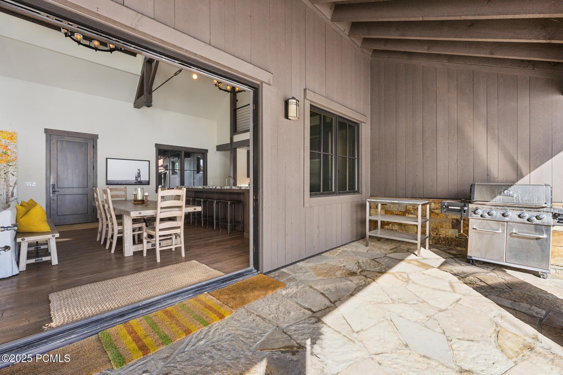 Park City, Utah 84098, United States, 3 Bedrooms Bedrooms, ,3 BathroomsBathrooms,Residential,Pending,80913