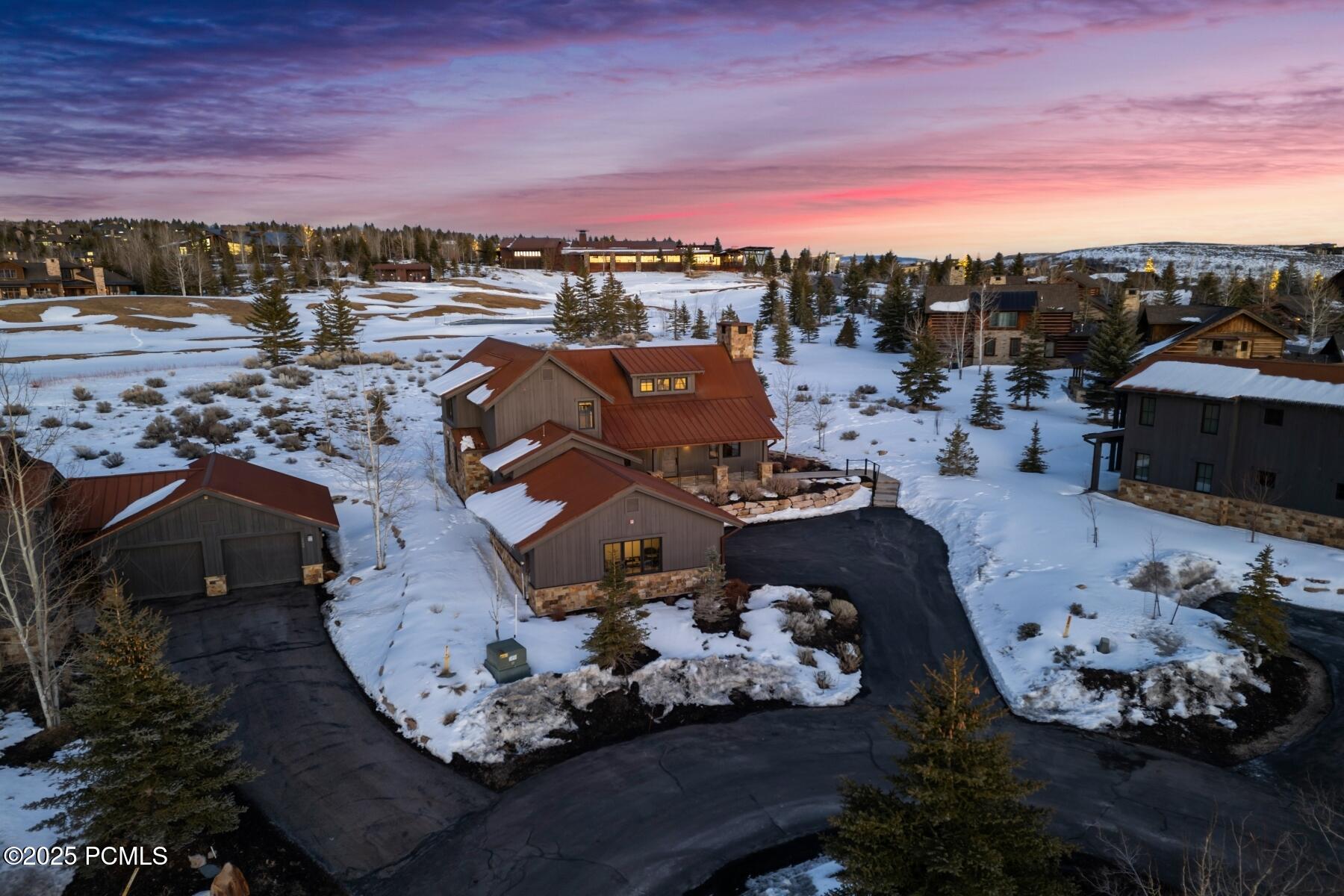 Park City, Utah 84098, United States, 3 Bedrooms Bedrooms, ,3 BathroomsBathrooms,Residential,Pending,80913