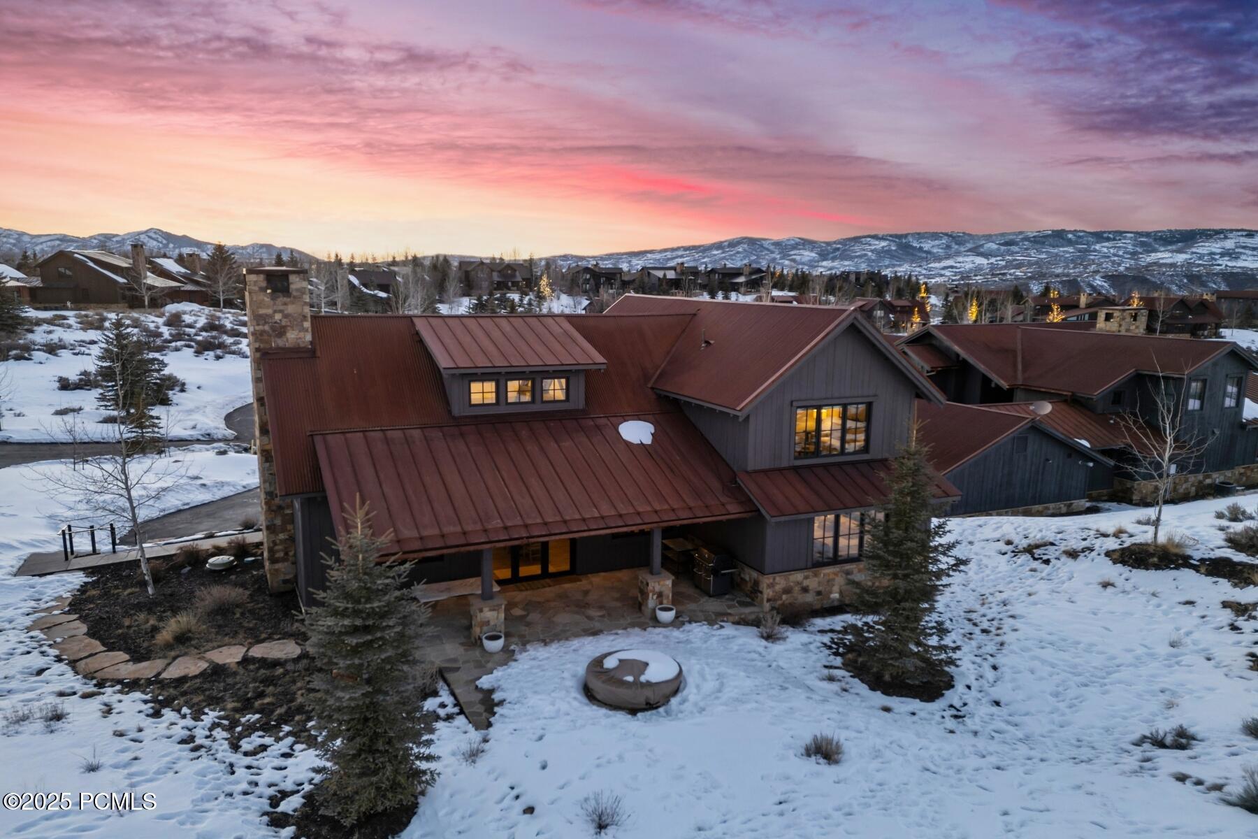 Park City, Utah 84098, United States, 3 Bedrooms Bedrooms, ,3 BathroomsBathrooms,Residential,Pending,80913