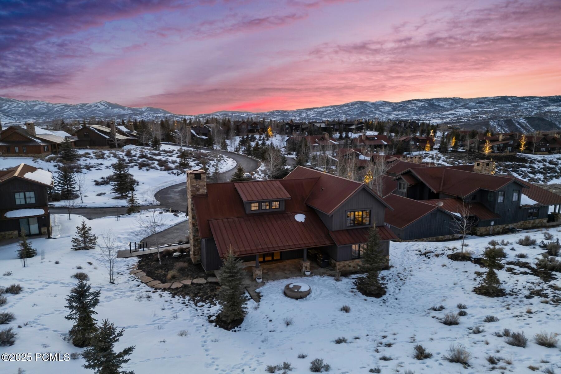 Park City, Utah 84098, United States, 3 Bedrooms Bedrooms, ,3 BathroomsBathrooms,Residential,Pending,80913