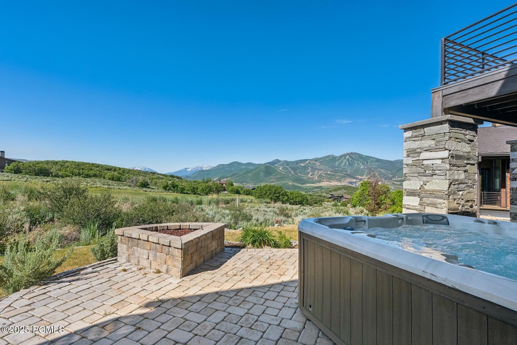 Hideout, Utah 84036, United States, 4 Bedrooms Bedrooms, ,5 BathroomsBathrooms,Residential,Active,14441