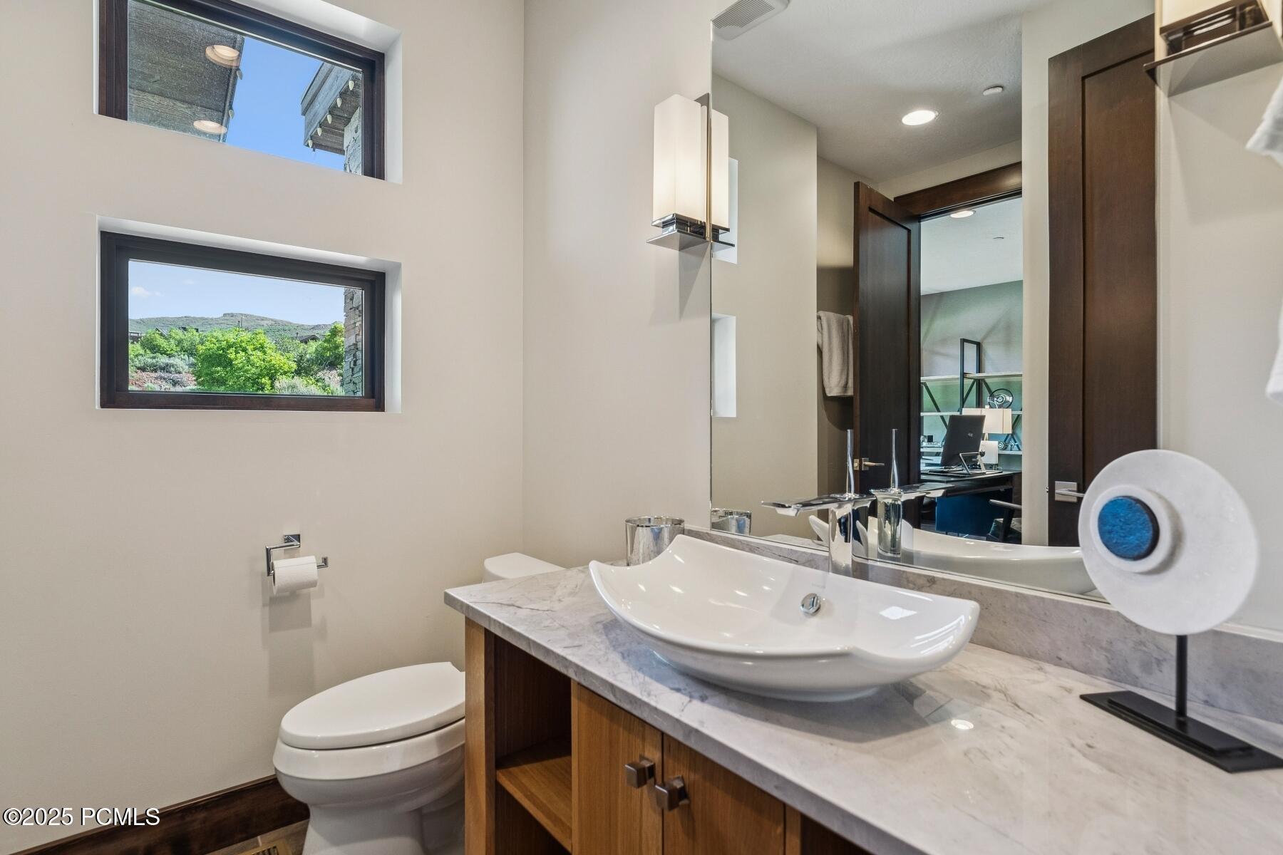 Hideout, Utah 84036, United States, 4 Bedrooms Bedrooms, ,5 BathroomsBathrooms,Residential,Active,14441