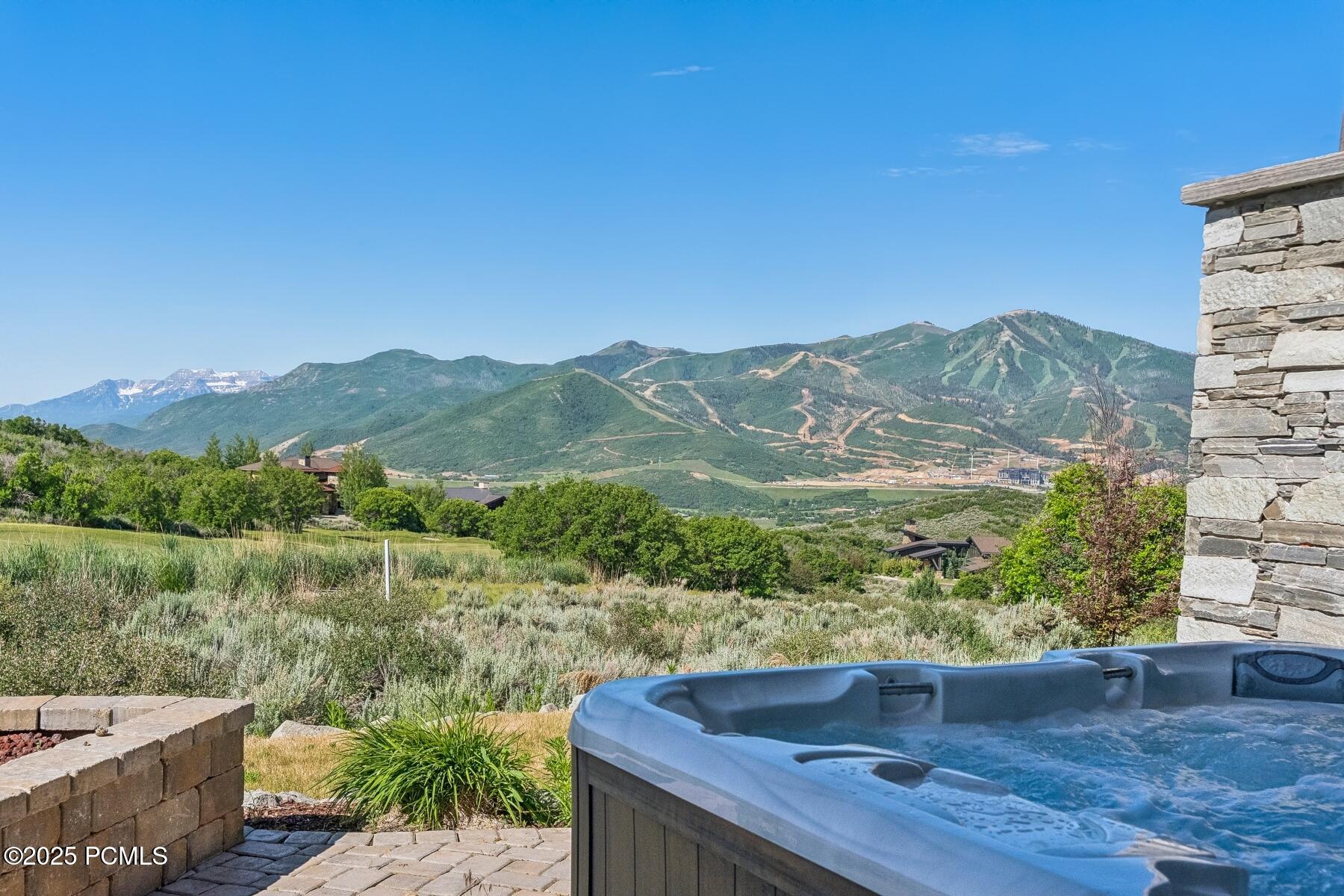 Hideout, Utah 84036, United States, 4 Bedrooms Bedrooms, ,5 BathroomsBathrooms,Residential,Active,14441