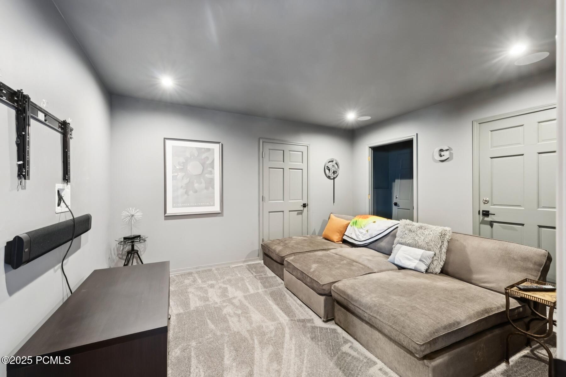 Park City, Utah 84098, United States, 6 Bedrooms Bedrooms, ,7 BathroomsBathrooms,Residential,Active,256957