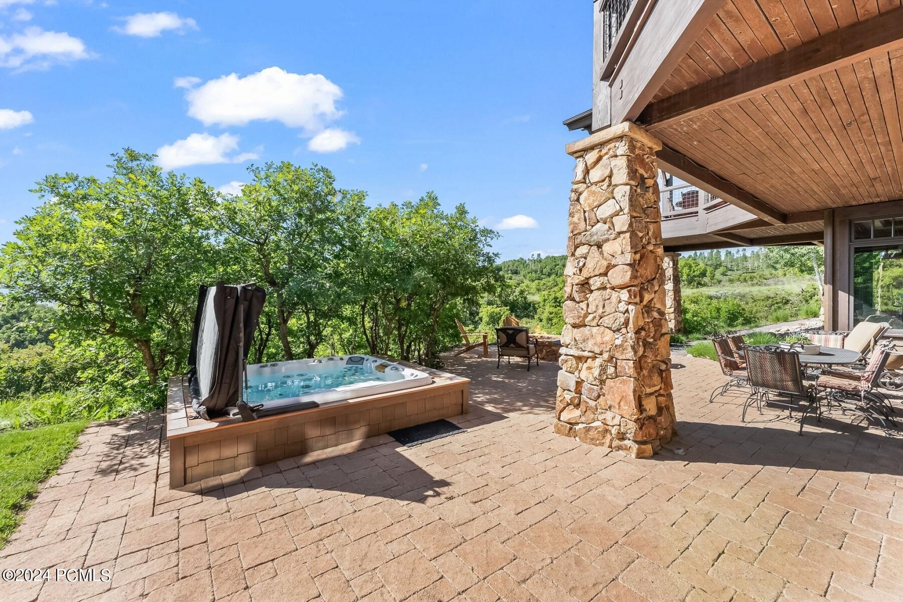 Park City, Utah 84098, United States, 4 Bedrooms Bedrooms, ,6 BathroomsBathrooms,Residential,Active,53983