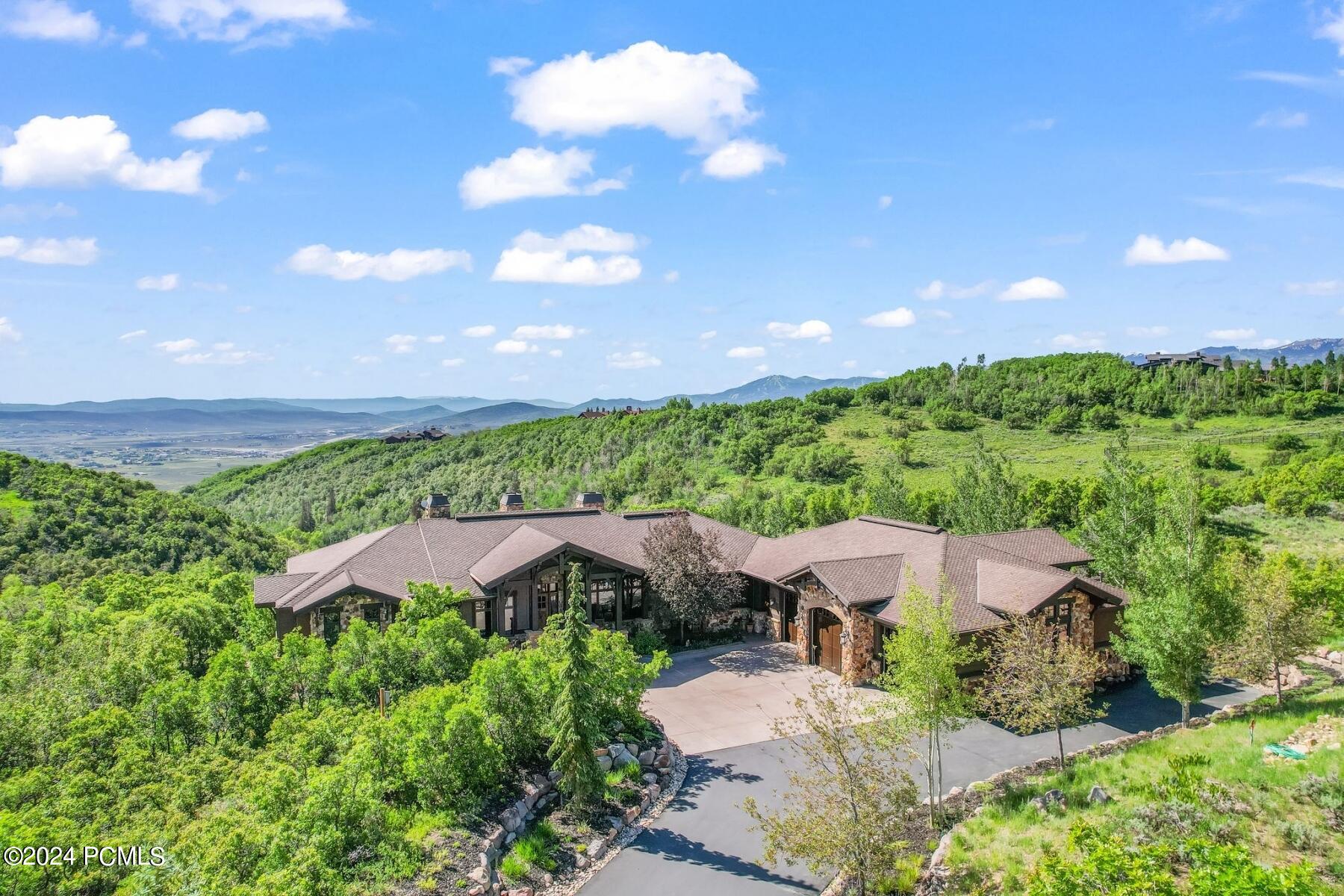 Park City, Utah 84098, United States, 4 Bedrooms Bedrooms, ,6 BathroomsBathrooms,Residential,Active,53983