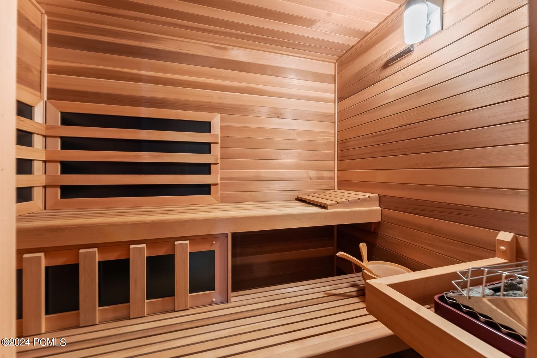 Park City, Utah 84098, United States, 4 Bedrooms Bedrooms, ,6 BathroomsBathrooms,Residential,Active,53983