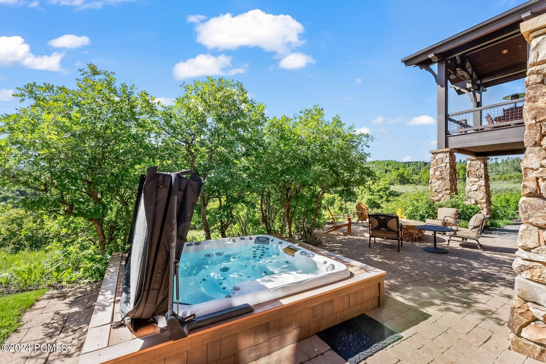 Park City, Utah 84098, United States, 4 Bedrooms Bedrooms, ,6 BathroomsBathrooms,Residential,Active,53983