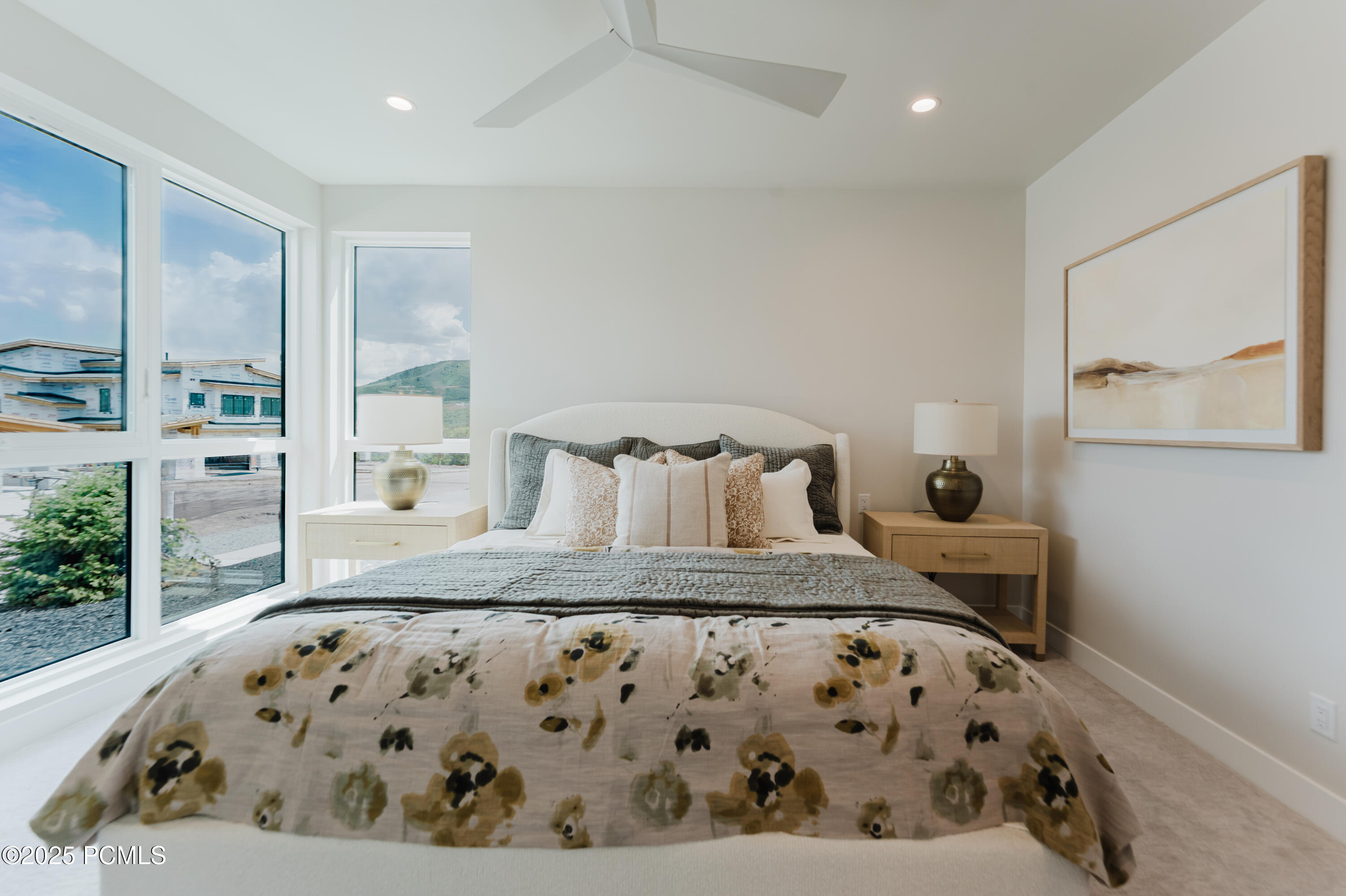 Mayflower Mountain, Utah 84032, United States, 5 Bedrooms Bedrooms, ,7 BathroomsBathrooms,Residential,Pending,58821