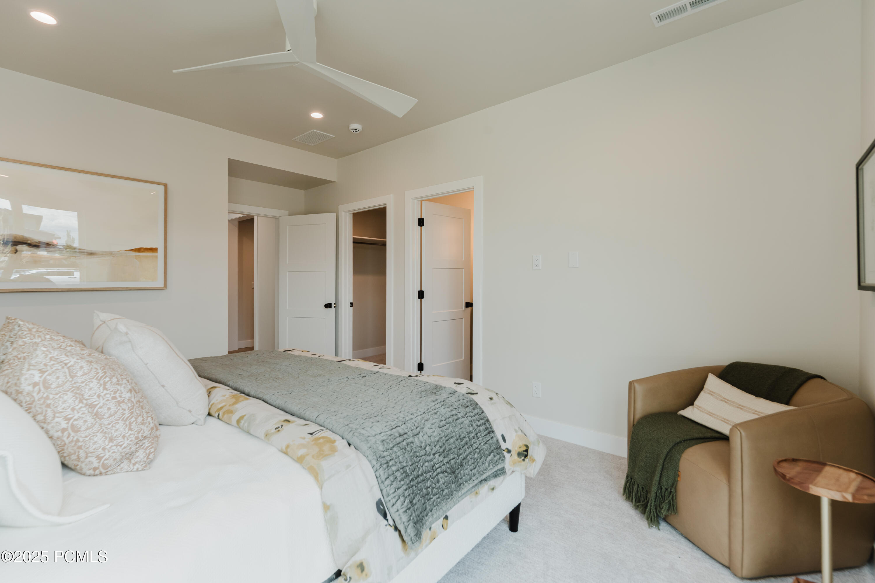 Mayflower Mountain, Utah 84032, United States, 5 Bedrooms Bedrooms, ,7 BathroomsBathrooms,Residential,Pending,58821