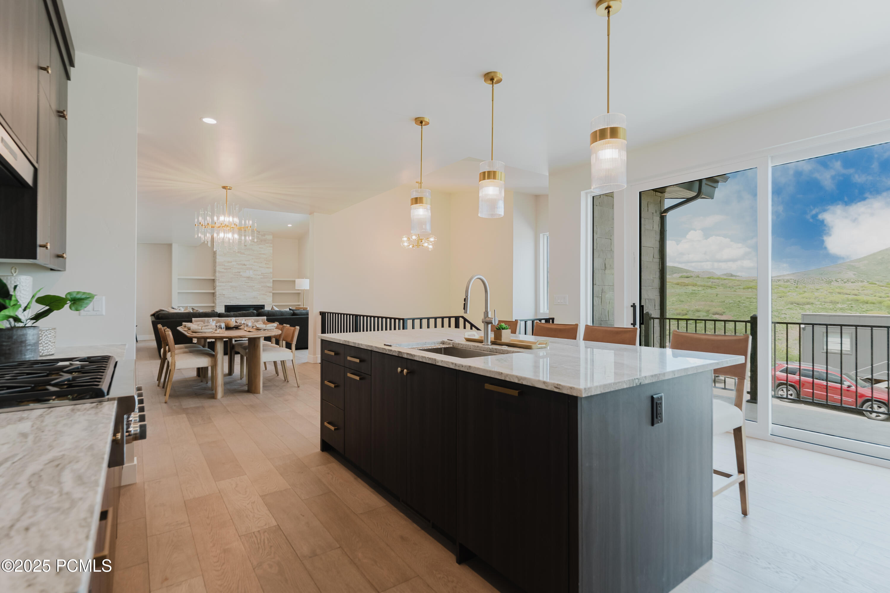 Mayflower Mountain, Utah 84032, United States, 5 Bedrooms Bedrooms, ,7 BathroomsBathrooms,Residential,Pending,58821