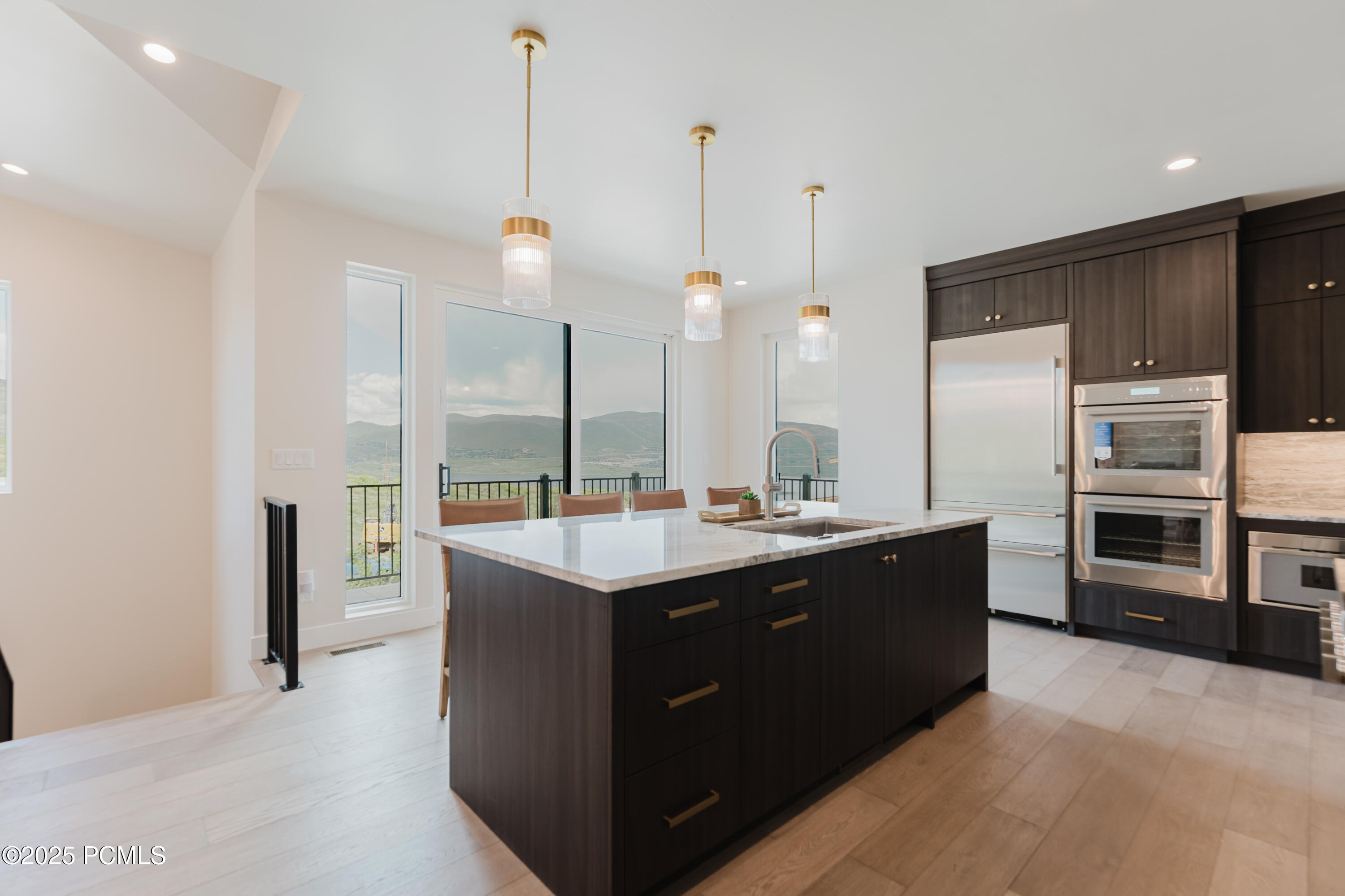 Mayflower Mountain, Utah 84032, United States, 5 Bedrooms Bedrooms, ,7 BathroomsBathrooms,Residential,Pending,58821