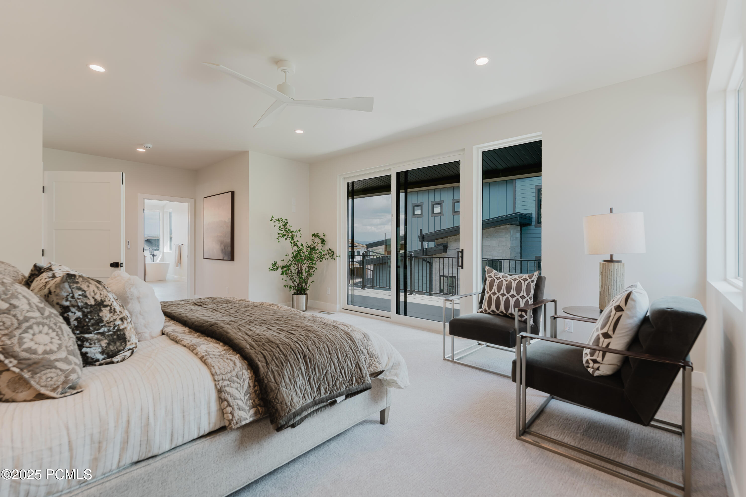 Mayflower Mountain, Utah 84032, United States, 5 Bedrooms Bedrooms, ,7 BathroomsBathrooms,Residential,Pending,58821