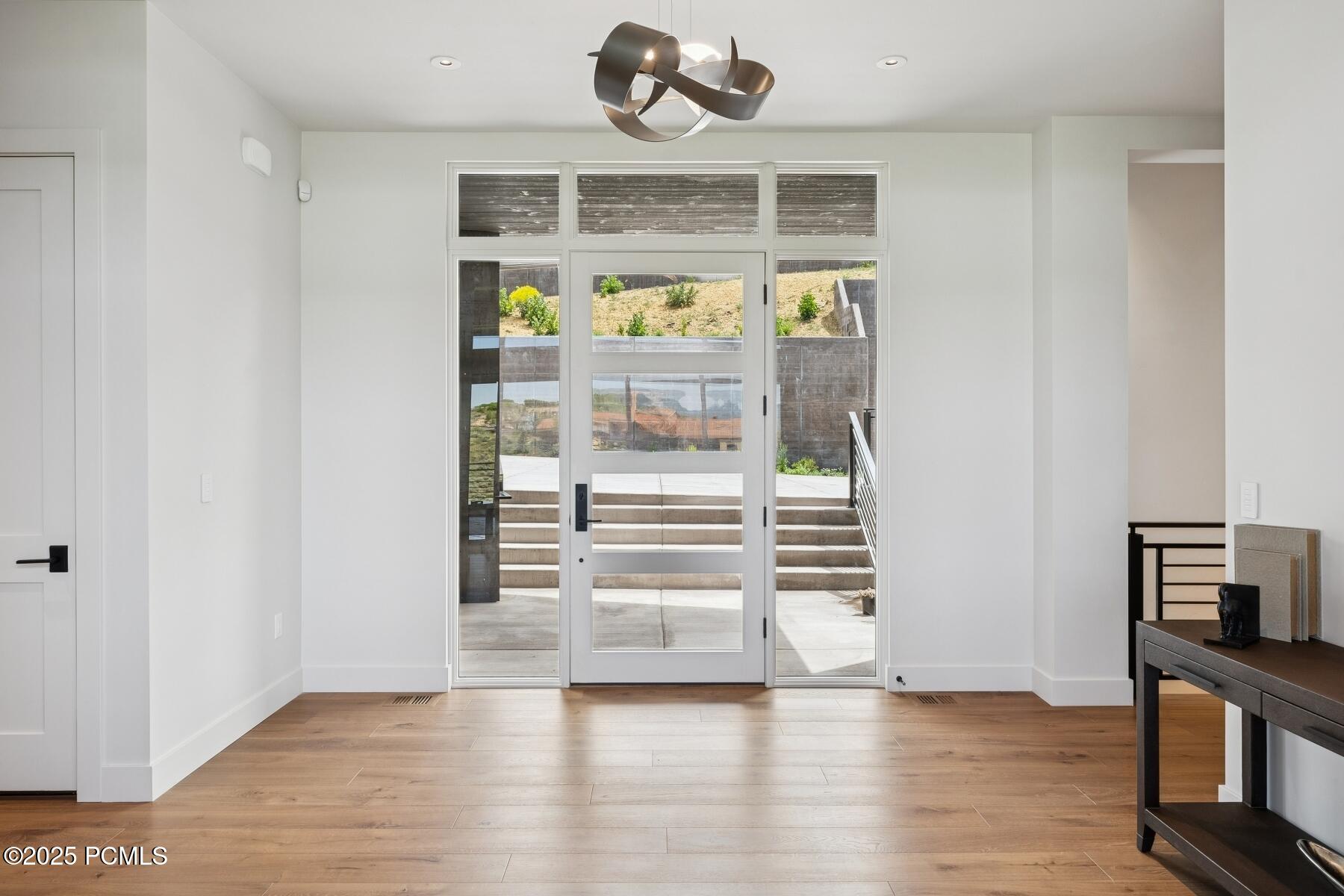 Park City, Utah 84098, United States, 4 Bedrooms Bedrooms, ,6 BathroomsBathrooms,Residential,Active,2567