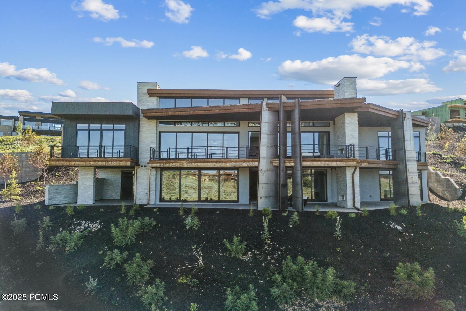 Park City, Utah 84098, United States, 4 Bedrooms Bedrooms, ,6 BathroomsBathrooms,Residential,Active,2567