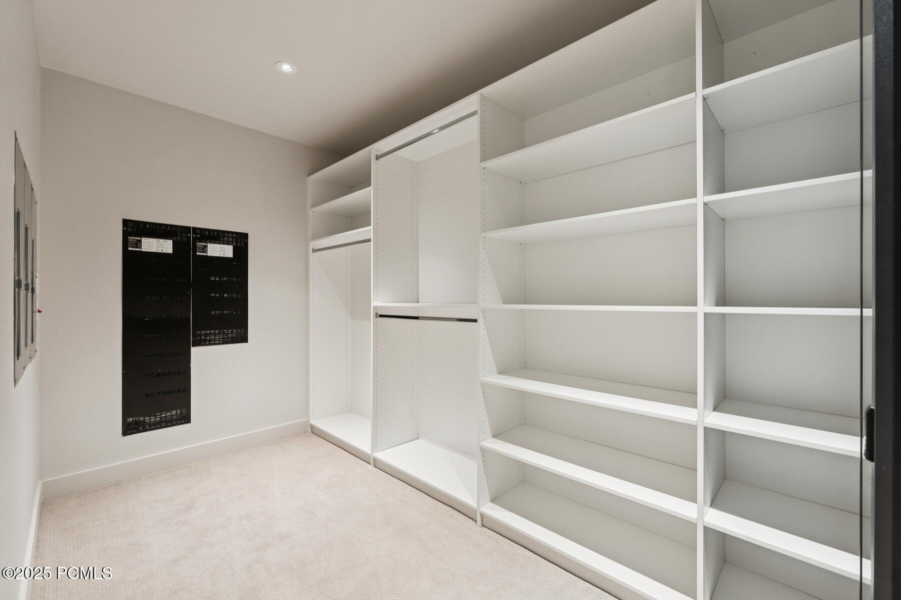 Park City, Utah 84098, United States, 4 Bedrooms Bedrooms, ,6 BathroomsBathrooms,Residential,Active,2567