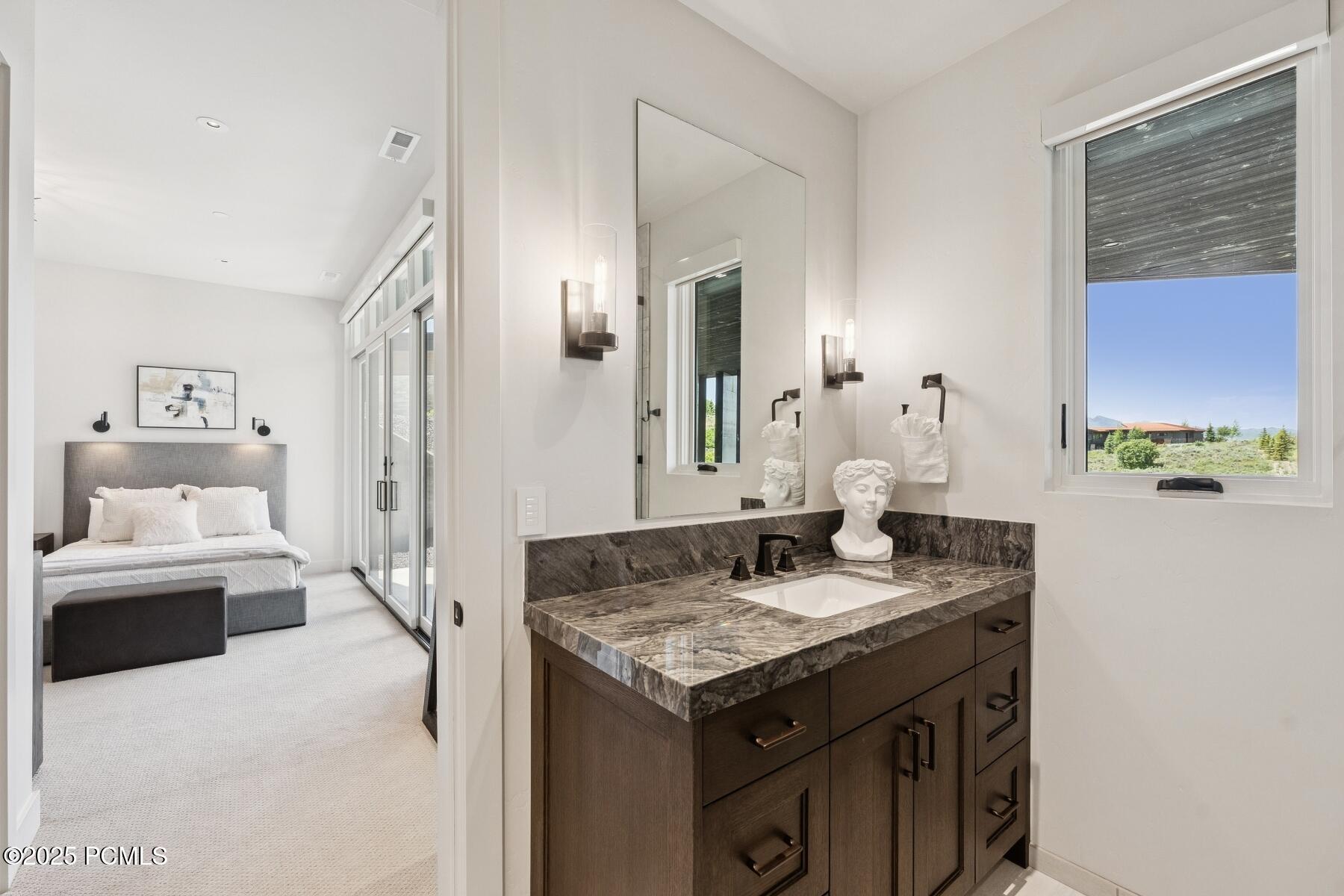 Park City, Utah 84098, United States, 4 Bedrooms Bedrooms, ,6 BathroomsBathrooms,Residential,Active,2567