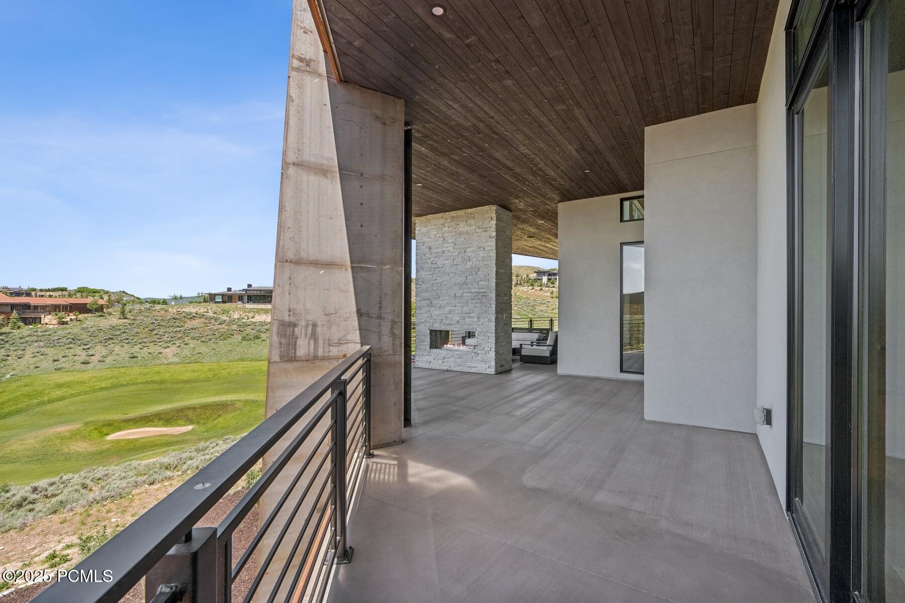 Park City, Utah 84098, United States, 4 Bedrooms Bedrooms, ,6 BathroomsBathrooms,Residential,Active,2567