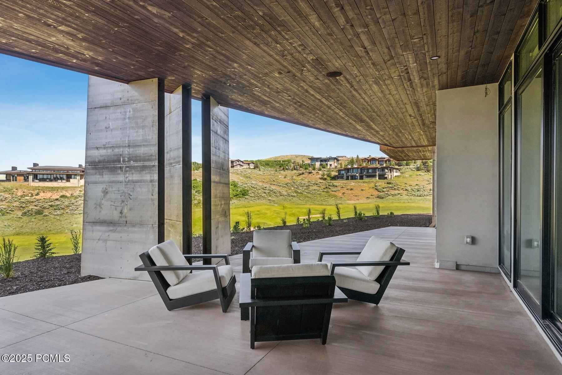 Park City, Utah 84098, United States, 4 Bedrooms Bedrooms, ,6 BathroomsBathrooms,Residential,Active,2567