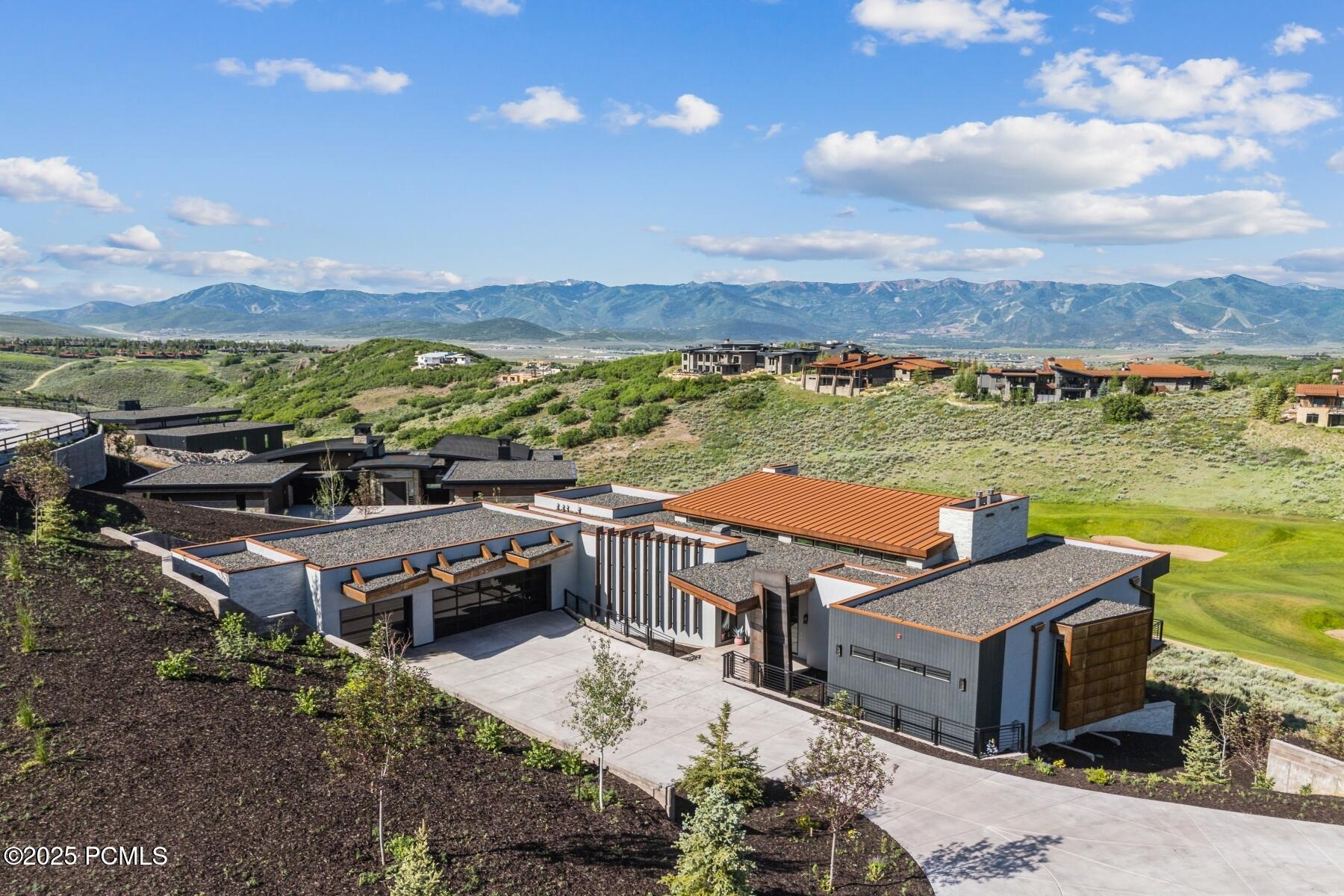 Park City, Utah 84098, United States, 4 Bedrooms Bedrooms, ,6 BathroomsBathrooms,Residential,Active,2567