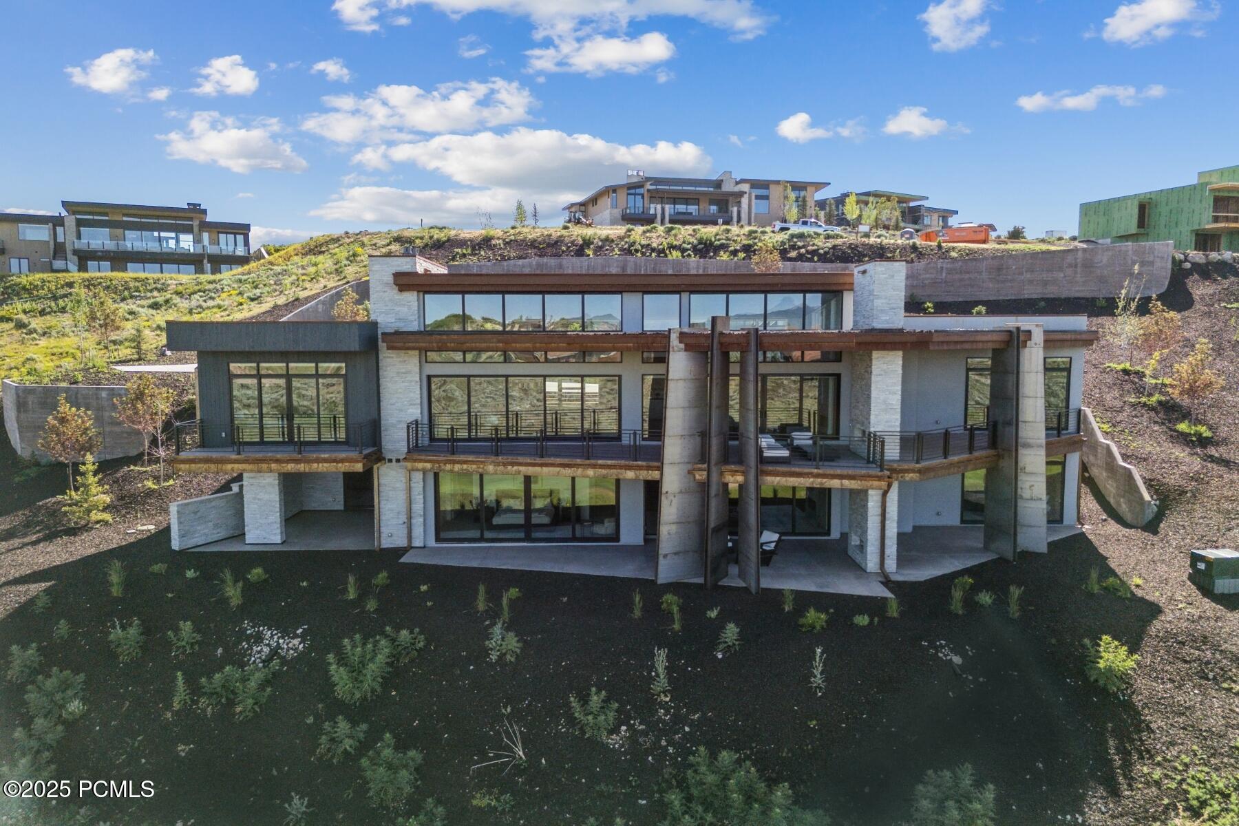 Park City, Utah 84098, United States, 4 Bedrooms Bedrooms, ,6 BathroomsBathrooms,Residential,Active,2567