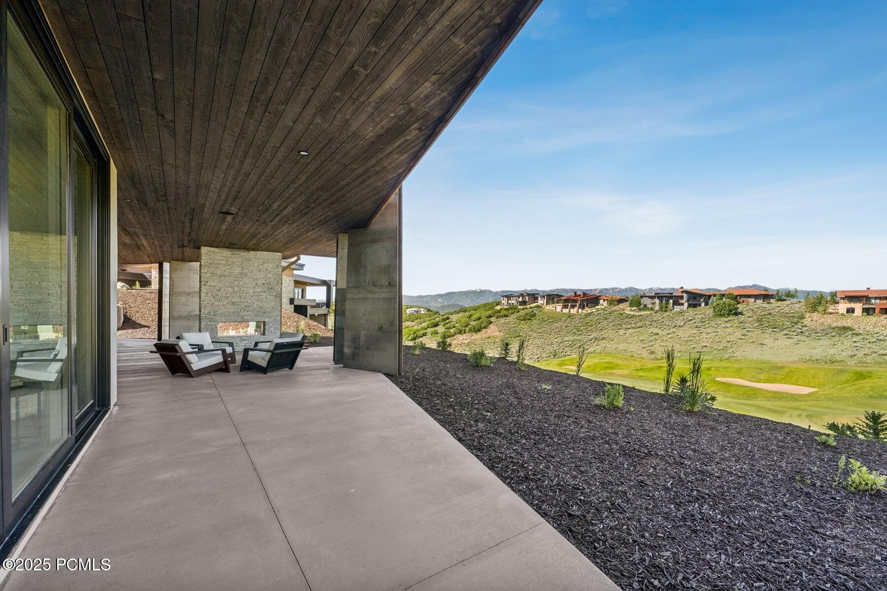 Park City, Utah 84098, United States, 4 Bedrooms Bedrooms, ,6 BathroomsBathrooms,Residential,Active,2567