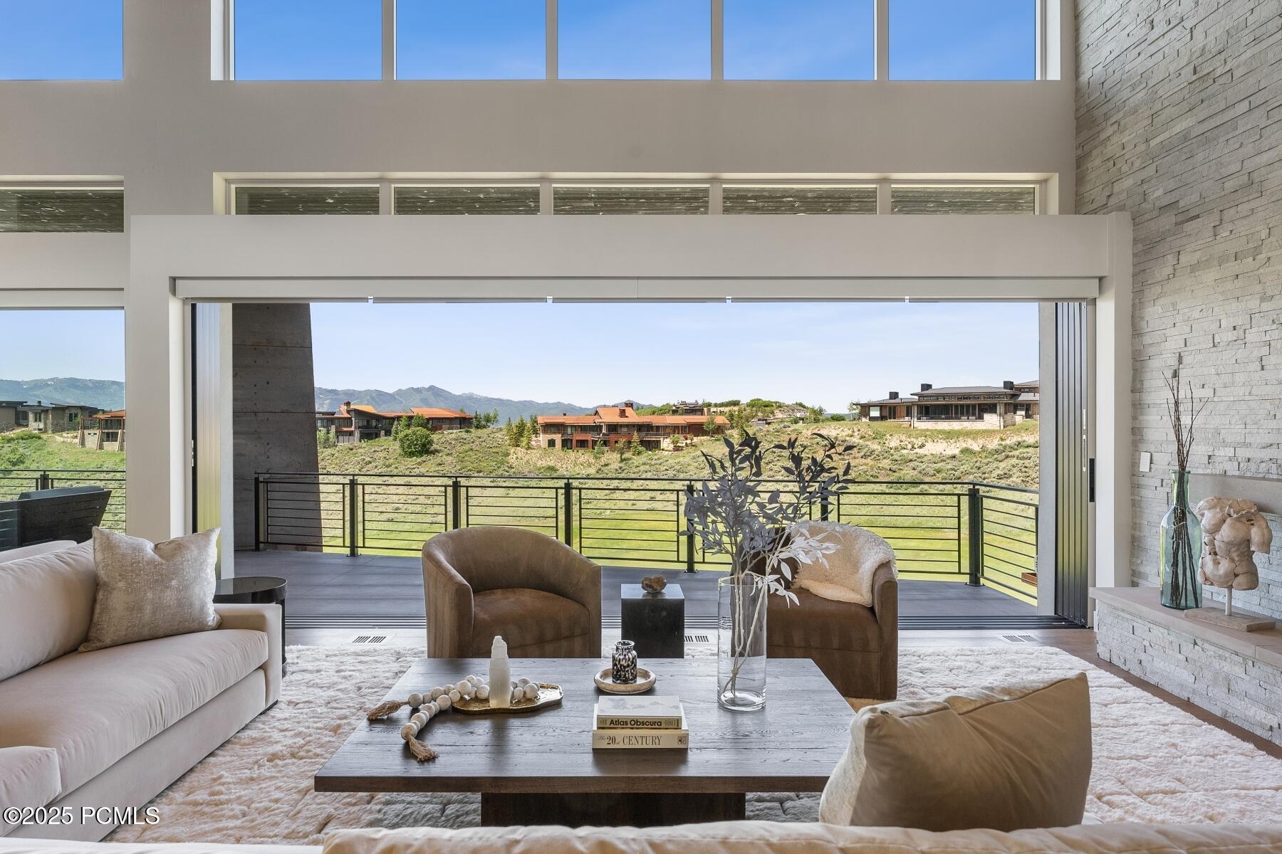 Park City, Utah 84098, United States, 4 Bedrooms Bedrooms, ,6 BathroomsBathrooms,Residential,Active,2567