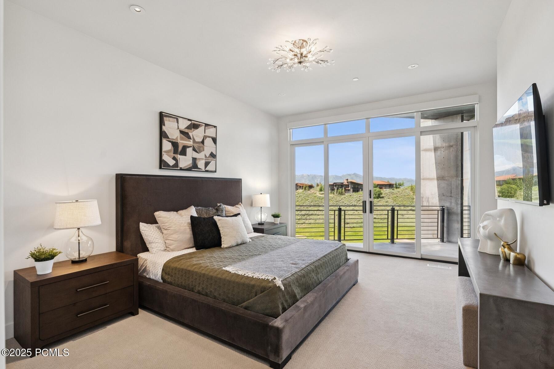 Park City, Utah 84098, United States, 4 Bedrooms Bedrooms, ,6 BathroomsBathrooms,Residential,Active,2567