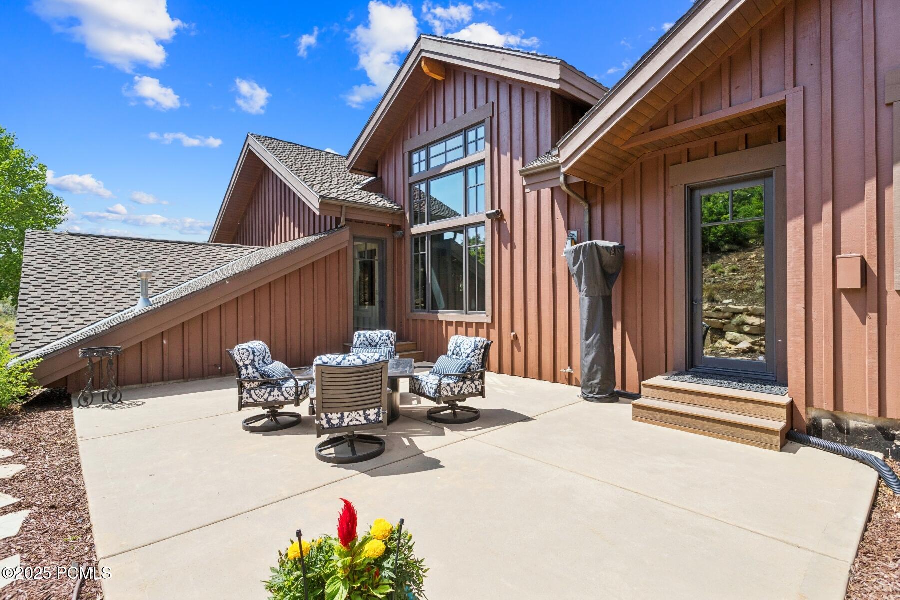 Park City, Utah 84098, United States, 5 Bedrooms Bedrooms, ,7 BathroomsBathrooms,Residential,Active,163084