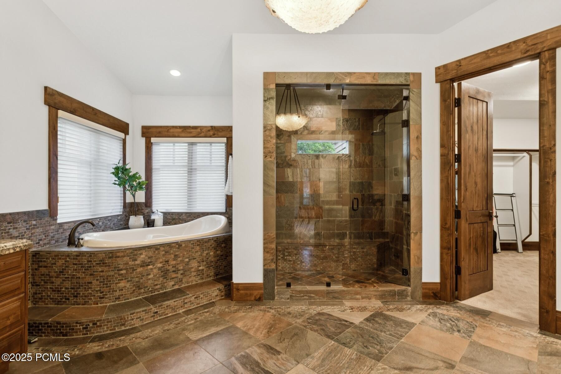 Park City, Utah 84098, United States, 5 Bedrooms Bedrooms, ,7 BathroomsBathrooms,Residential,Active,163084