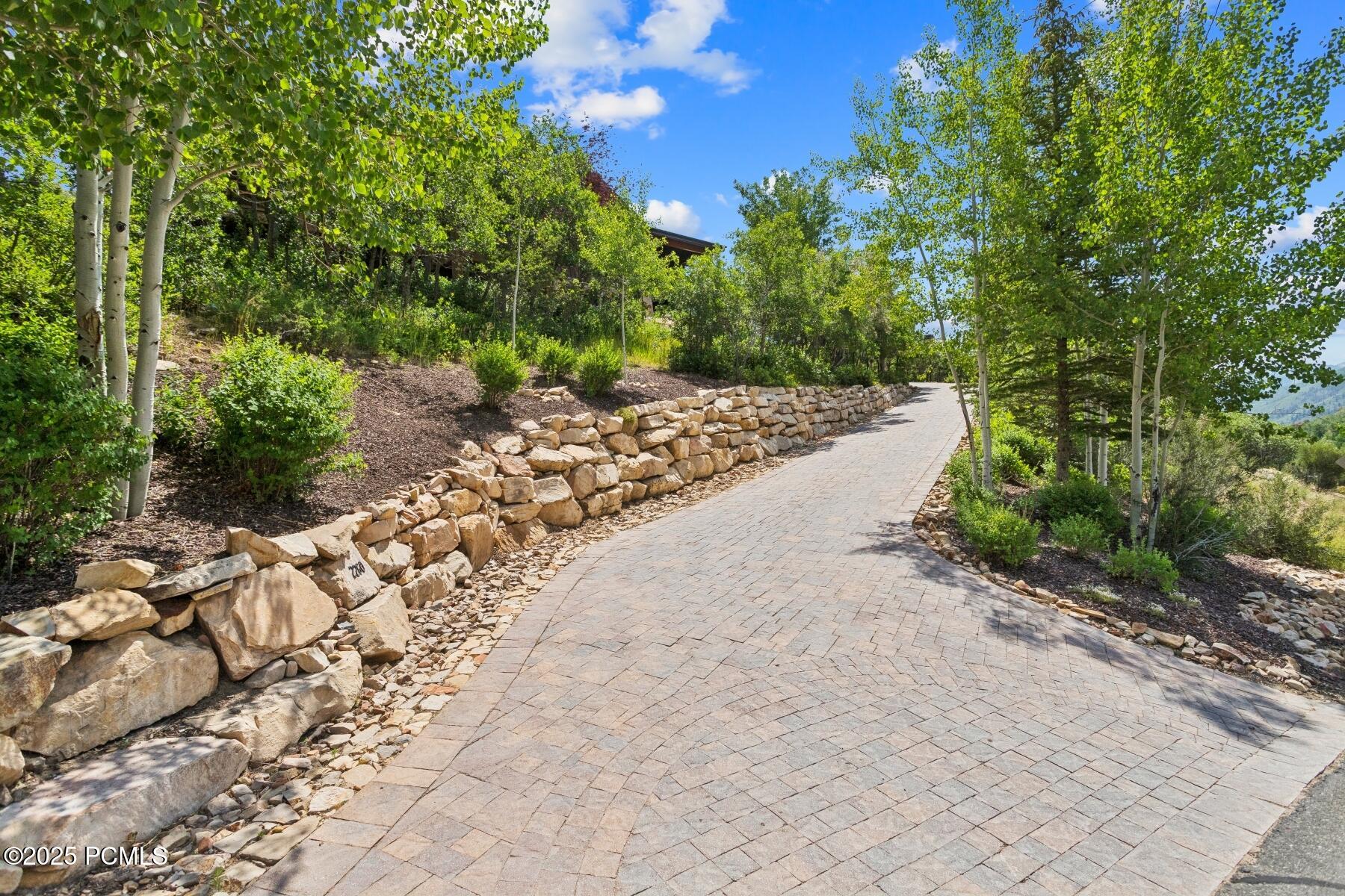 Park City, Utah 84098, United States, 5 Bedrooms Bedrooms, ,7 BathroomsBathrooms,Residential,Active,163084