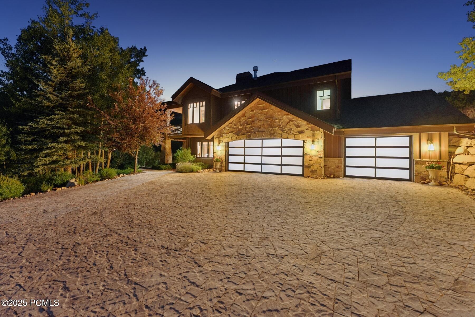 Park City, Utah 84098, United States, 5 Bedrooms Bedrooms, ,7 BathroomsBathrooms,Residential,Active,163084