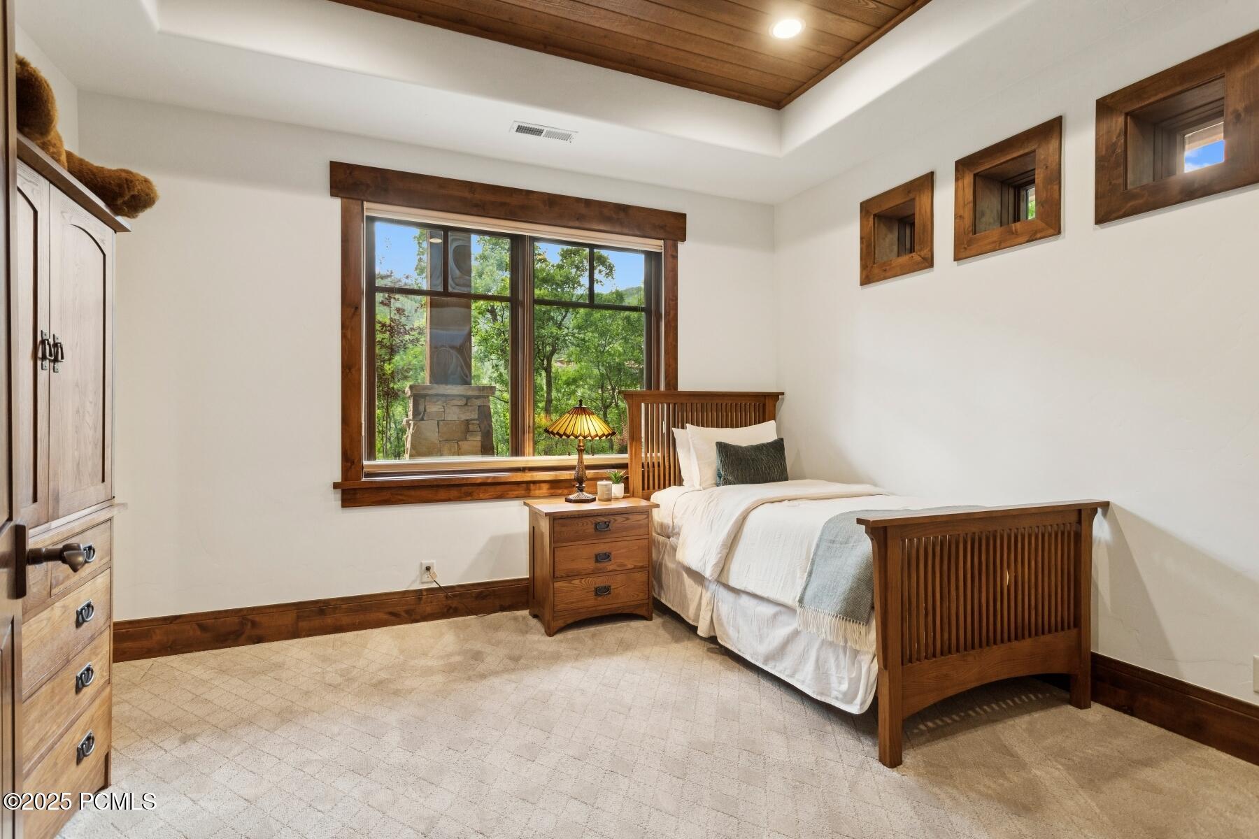 Park City, Utah 84098, United States, 5 Bedrooms Bedrooms, ,7 BathroomsBathrooms,Residential,Active,163084