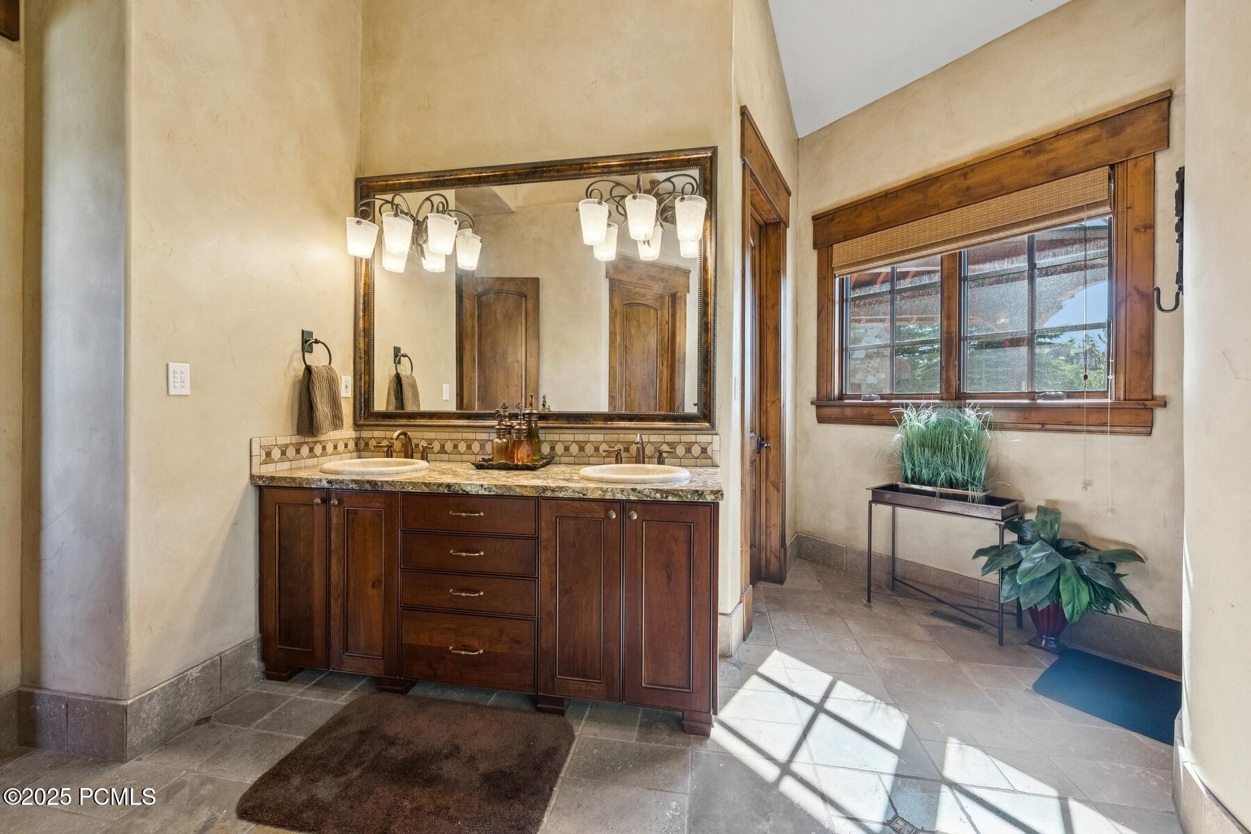 Park City, Utah 84098, United States, 6 Bedrooms Bedrooms, ,8 BathroomsBathrooms,Residential,Active,165808