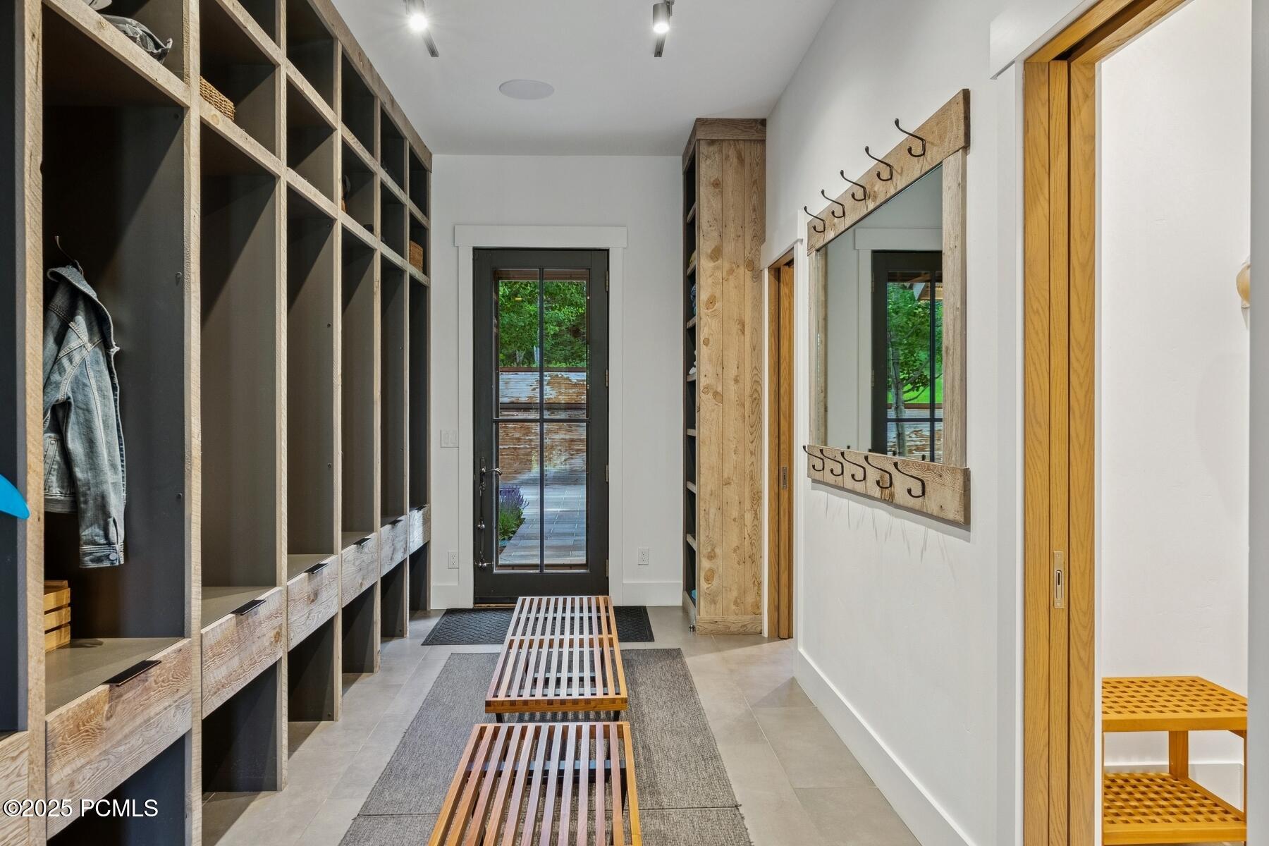 Park City, Utah 84060, United States, 6 Bedrooms Bedrooms, ,8 BathroomsBathrooms,Residential,Active,164259