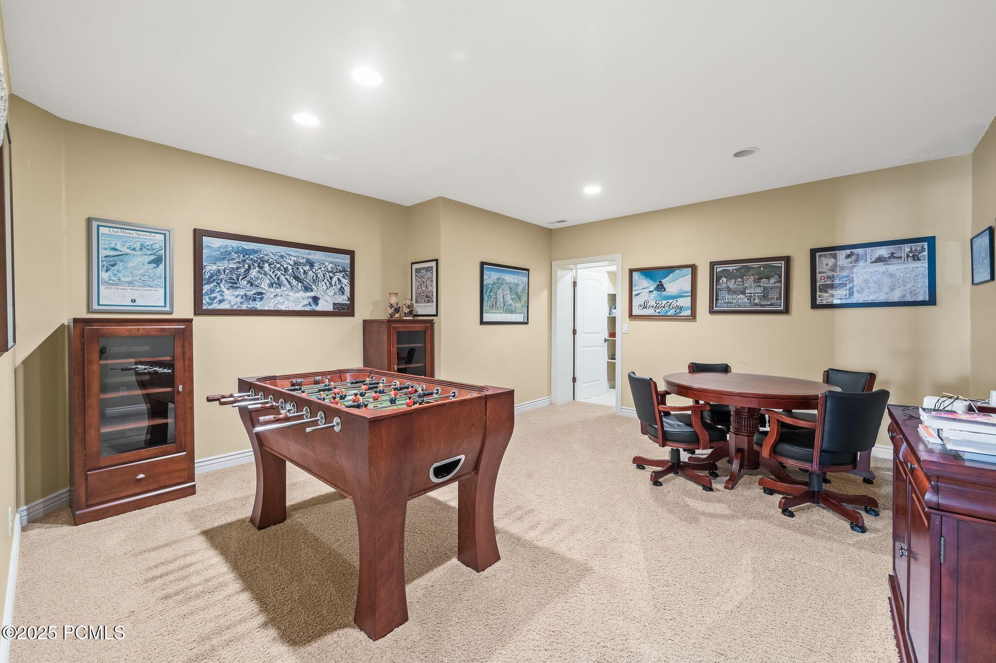 Midway, Utah 84049, United States, 7 Bedrooms Bedrooms, ,8 BathroomsBathrooms,Residential,Active,14339