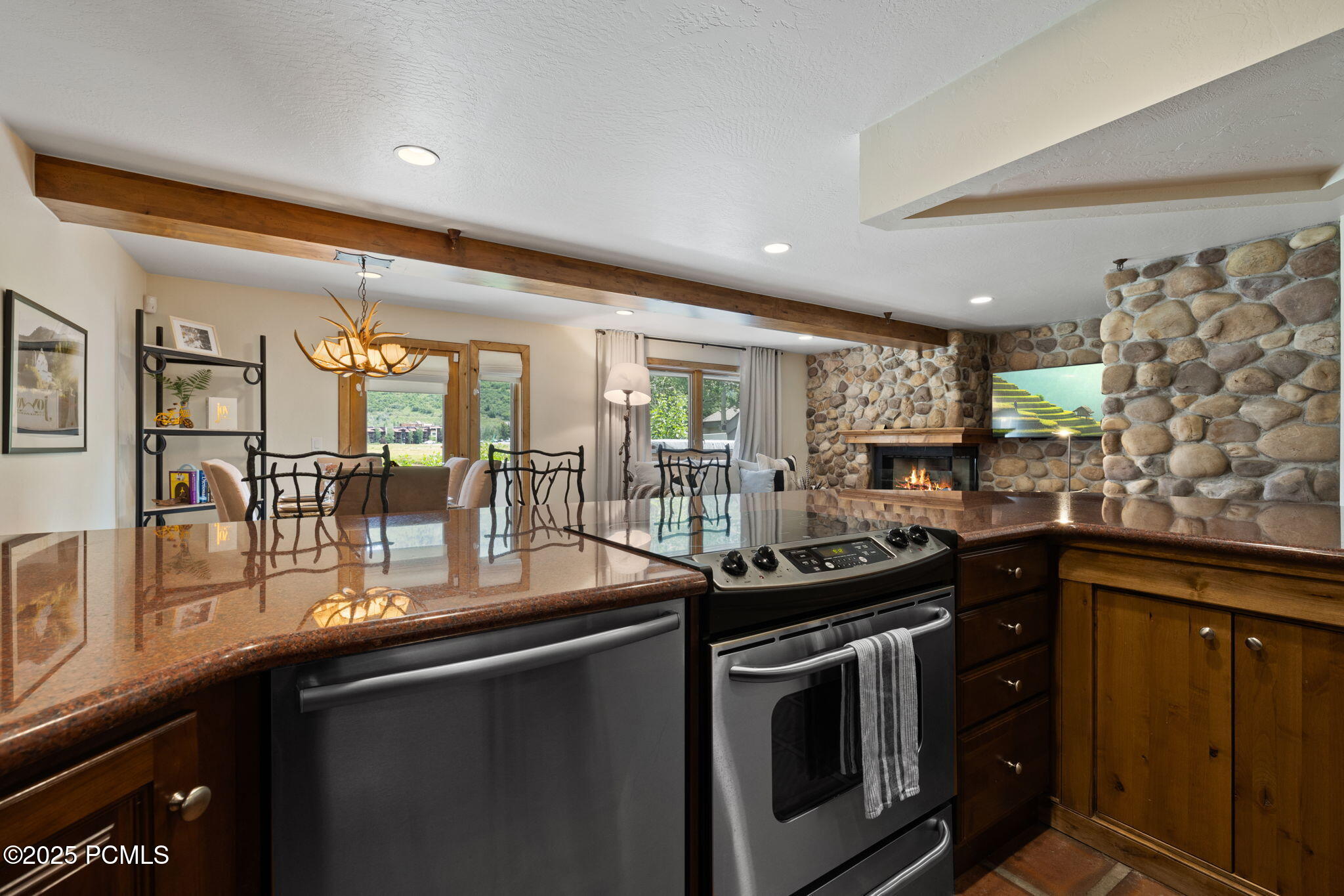 1454 N Deer Valley Drive #12, Park City, Utah image 12
