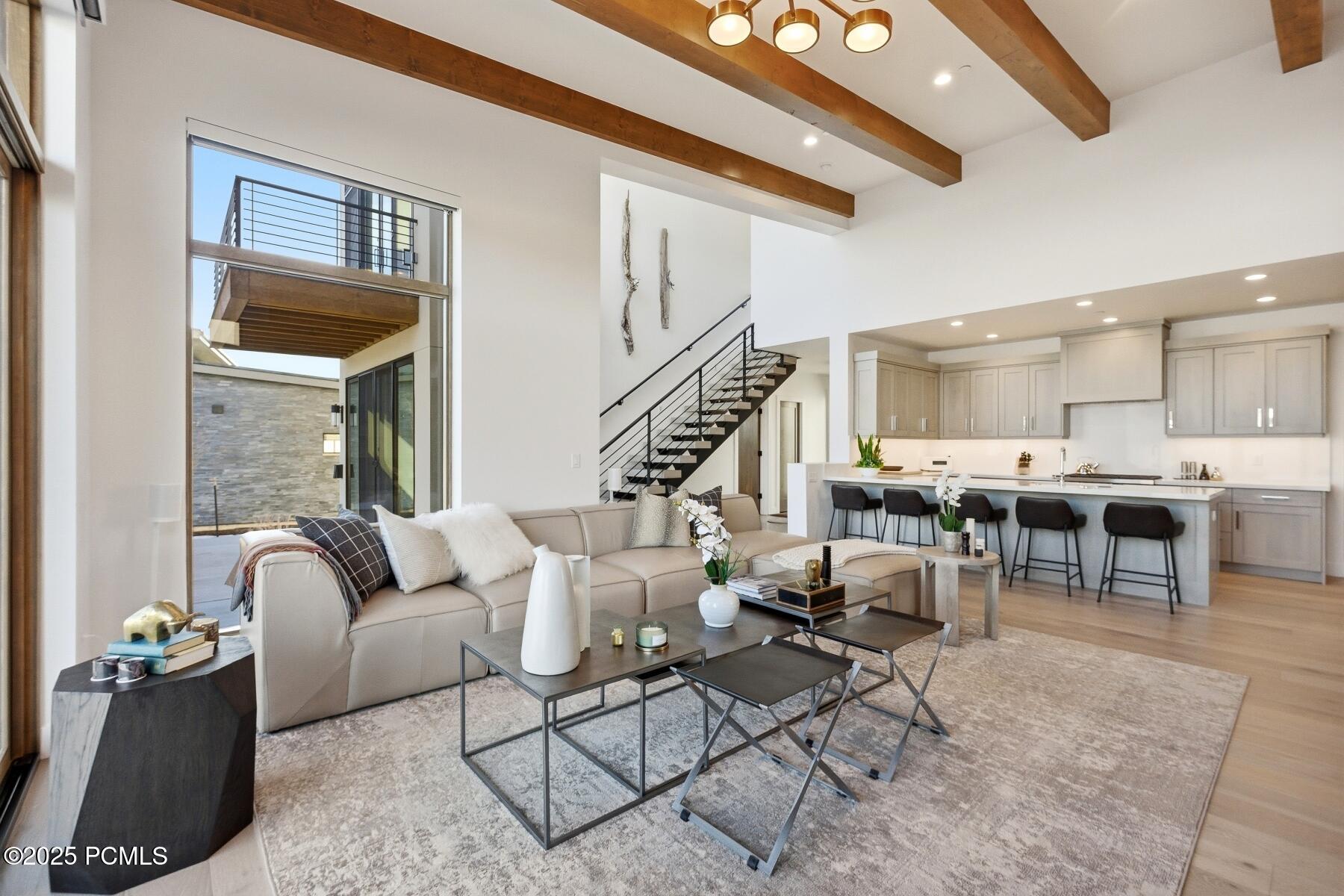 Park City, Utah 84098, United States, 3 Bedrooms Bedrooms, ,4 BathroomsBathrooms,Residential,Active,254374