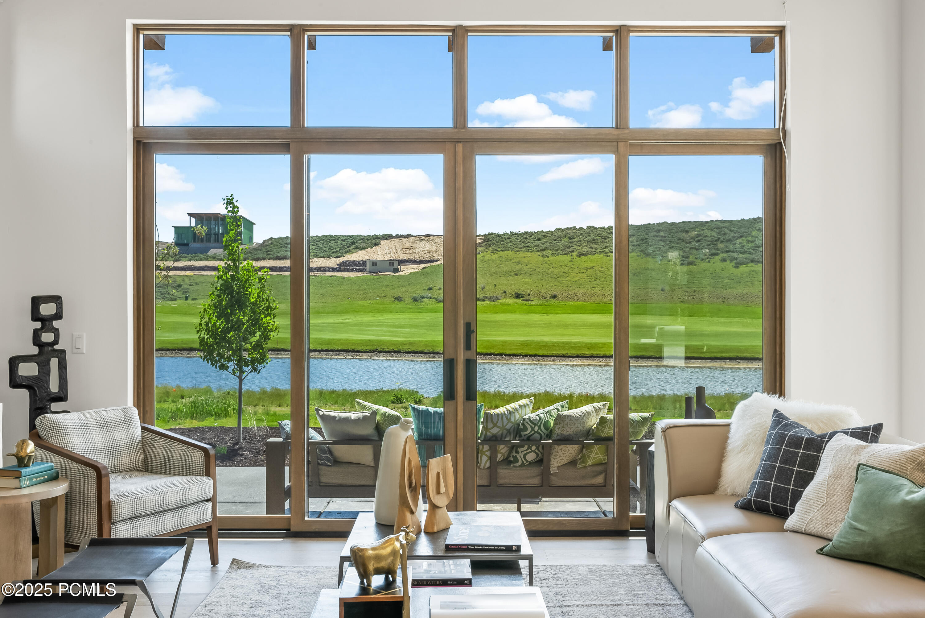 Park City, Utah 84098, United States, 3 Bedrooms Bedrooms, ,4 BathroomsBathrooms,Residential,Active,254374