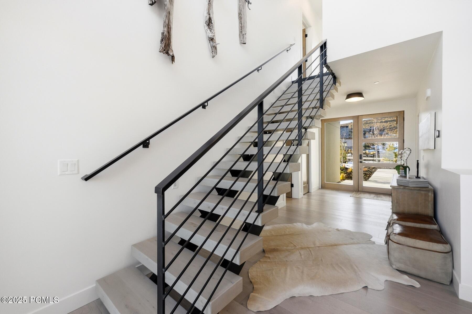 Park City, Utah 84098, United States, 3 Bedrooms Bedrooms, ,4 BathroomsBathrooms,Residential,Active,254374