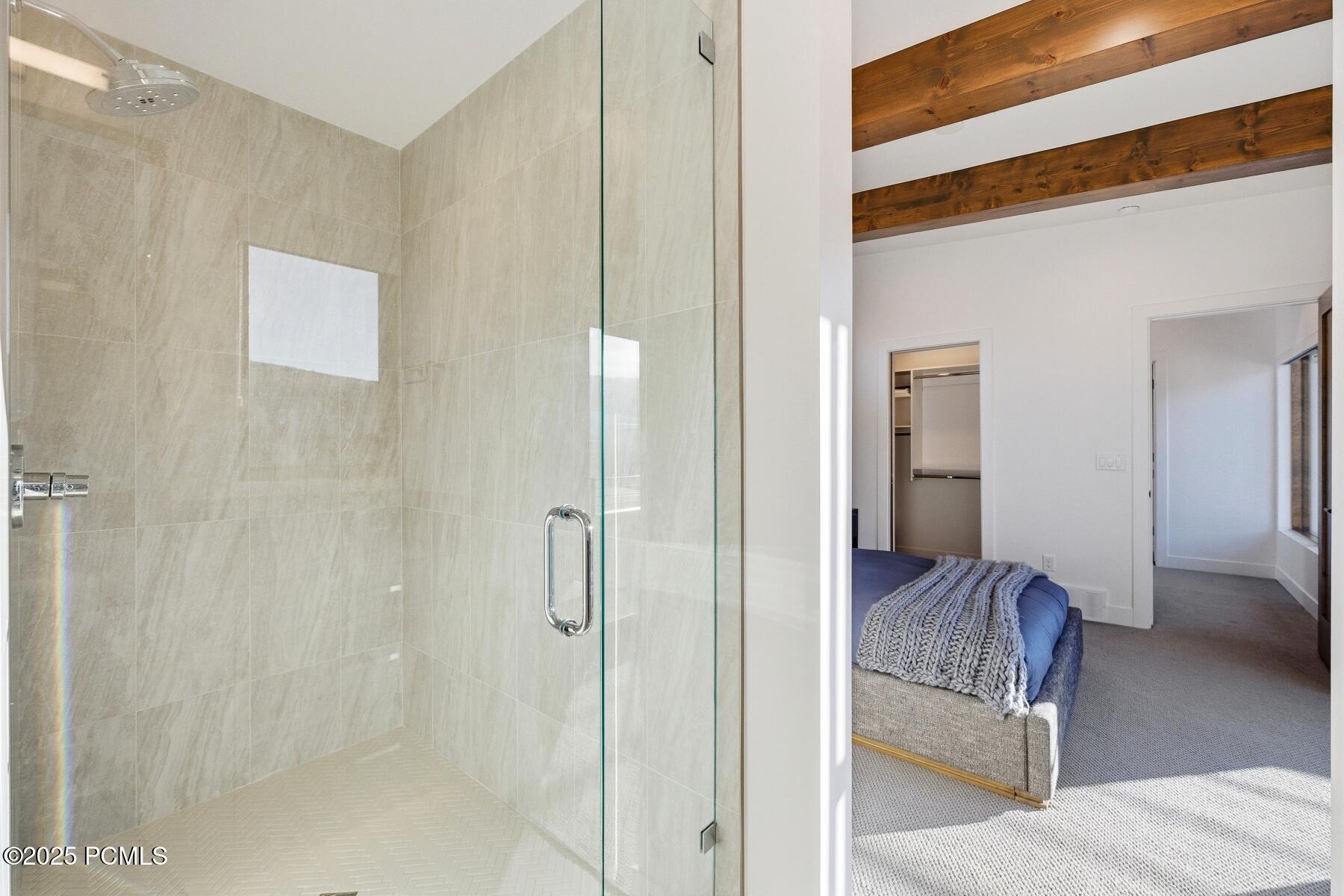 Park City, Utah 84098, United States, 3 Bedrooms Bedrooms, ,4 BathroomsBathrooms,Residential,Active,254374