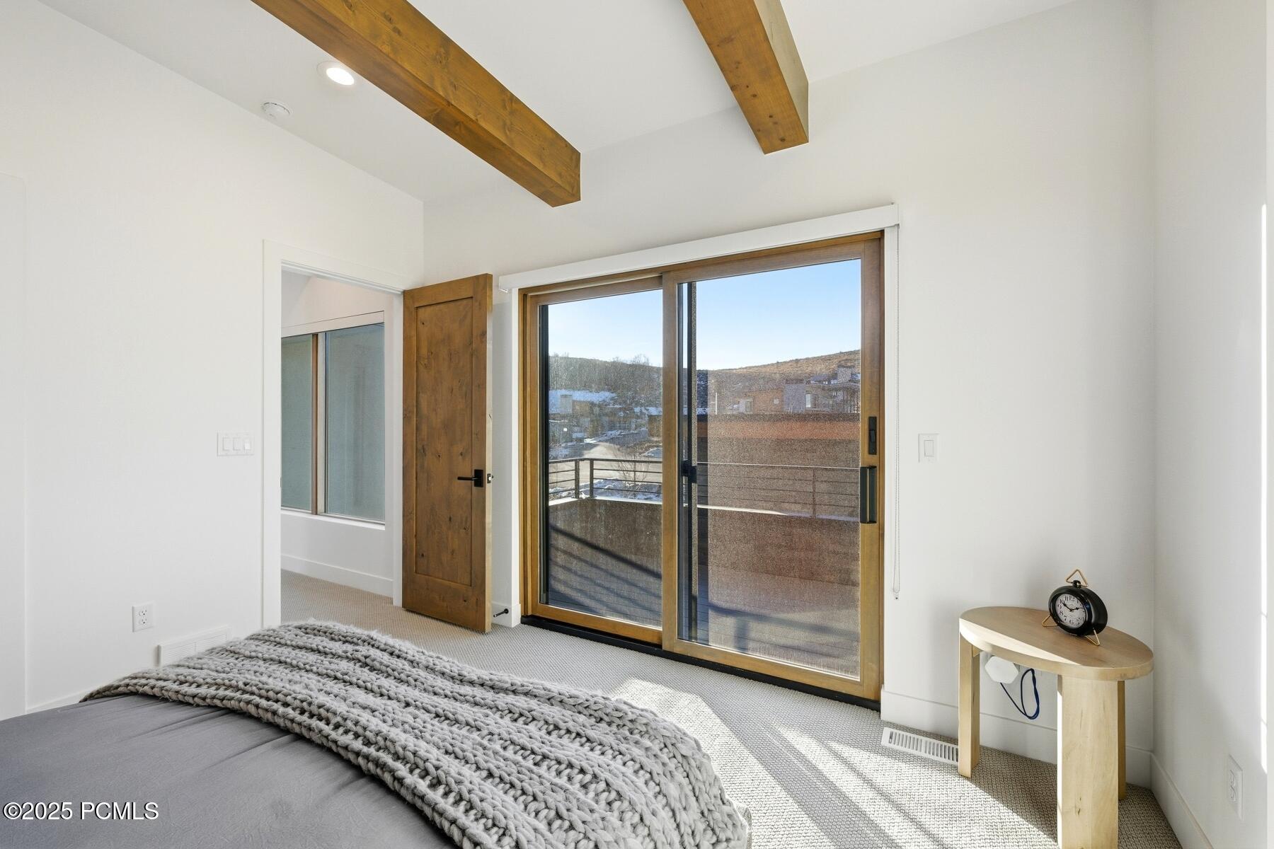 Park City, Utah 84098, United States, 3 Bedrooms Bedrooms, ,4 BathroomsBathrooms,Residential,Active,254374